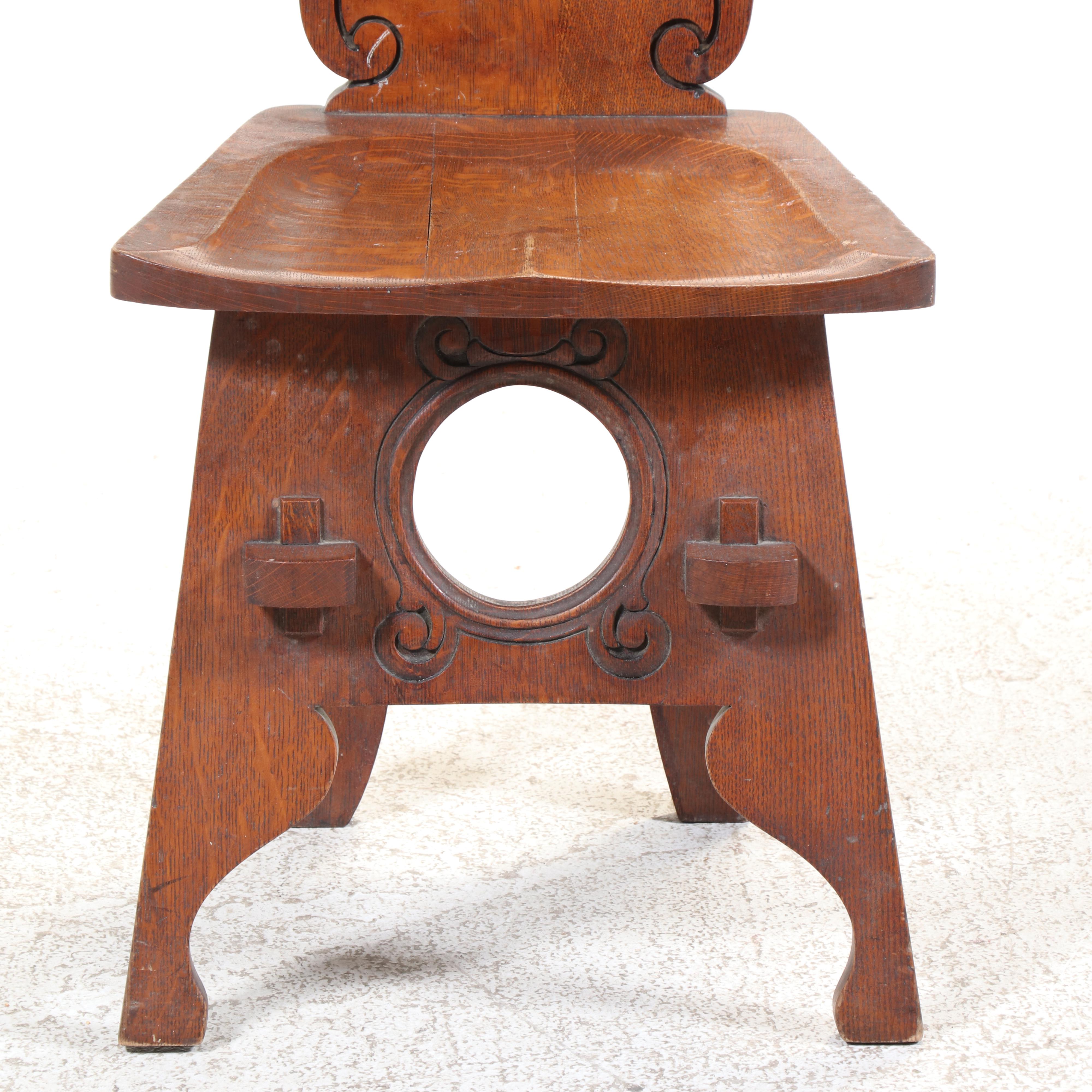 American Carved and Quartersawn Oak "Green Man" Hall Chair, Early 20th Century