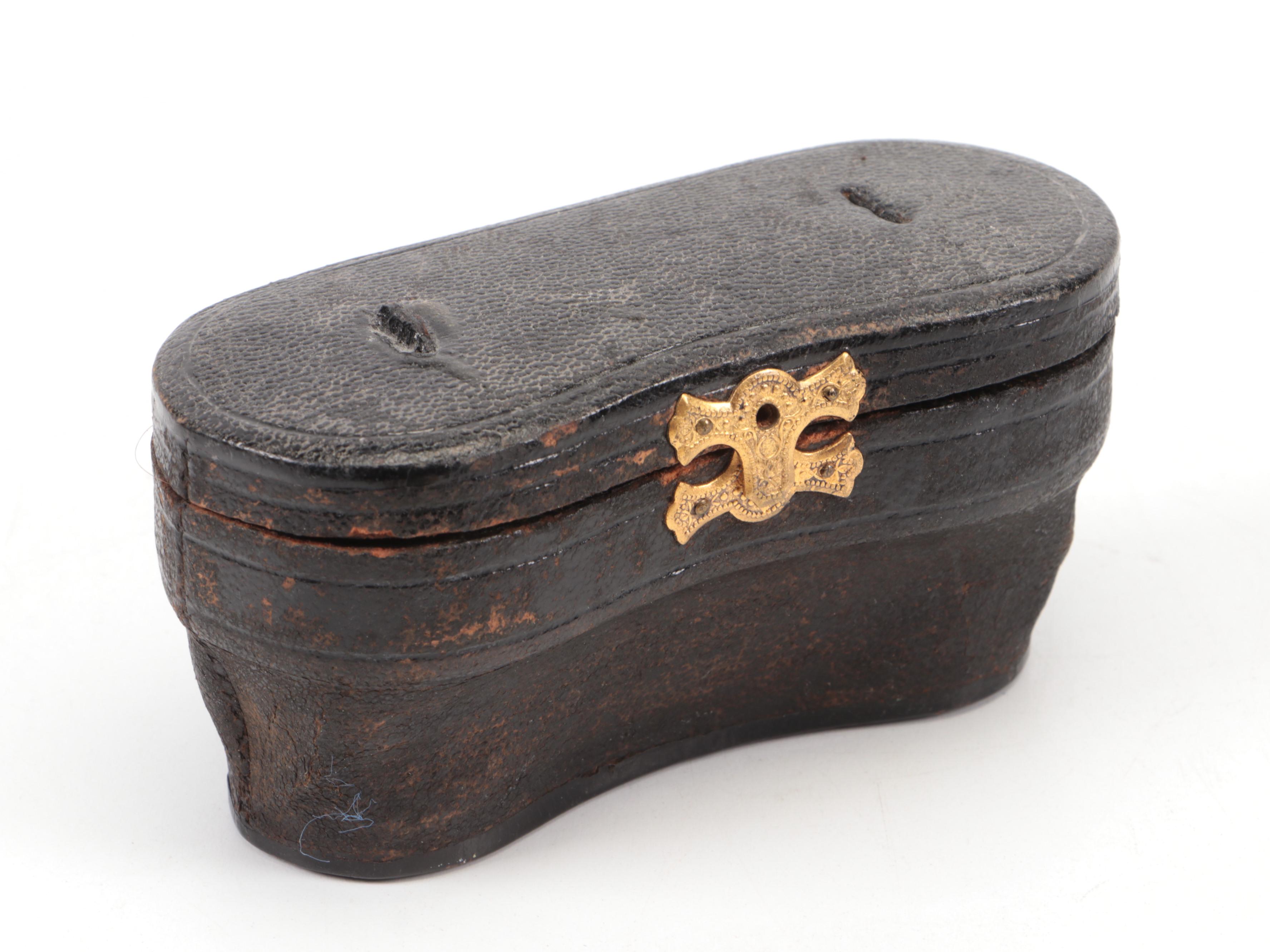 Lemaire Mother-of Pearl and Brass Opera Glasses with La Bohème Opera Glasses