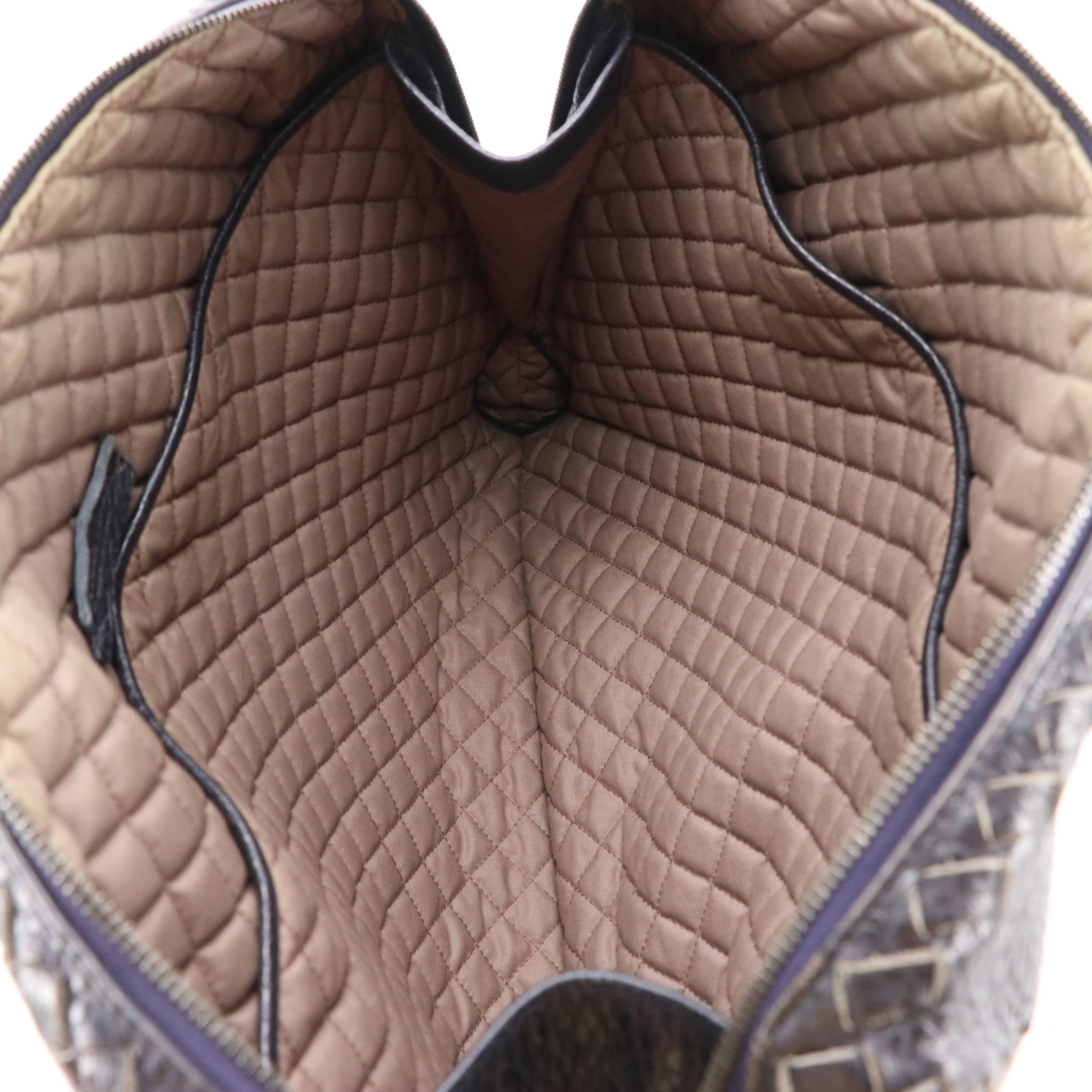 Bottega Veneta Top Handle Bag in Cervo Leather with Intrecciato Detail