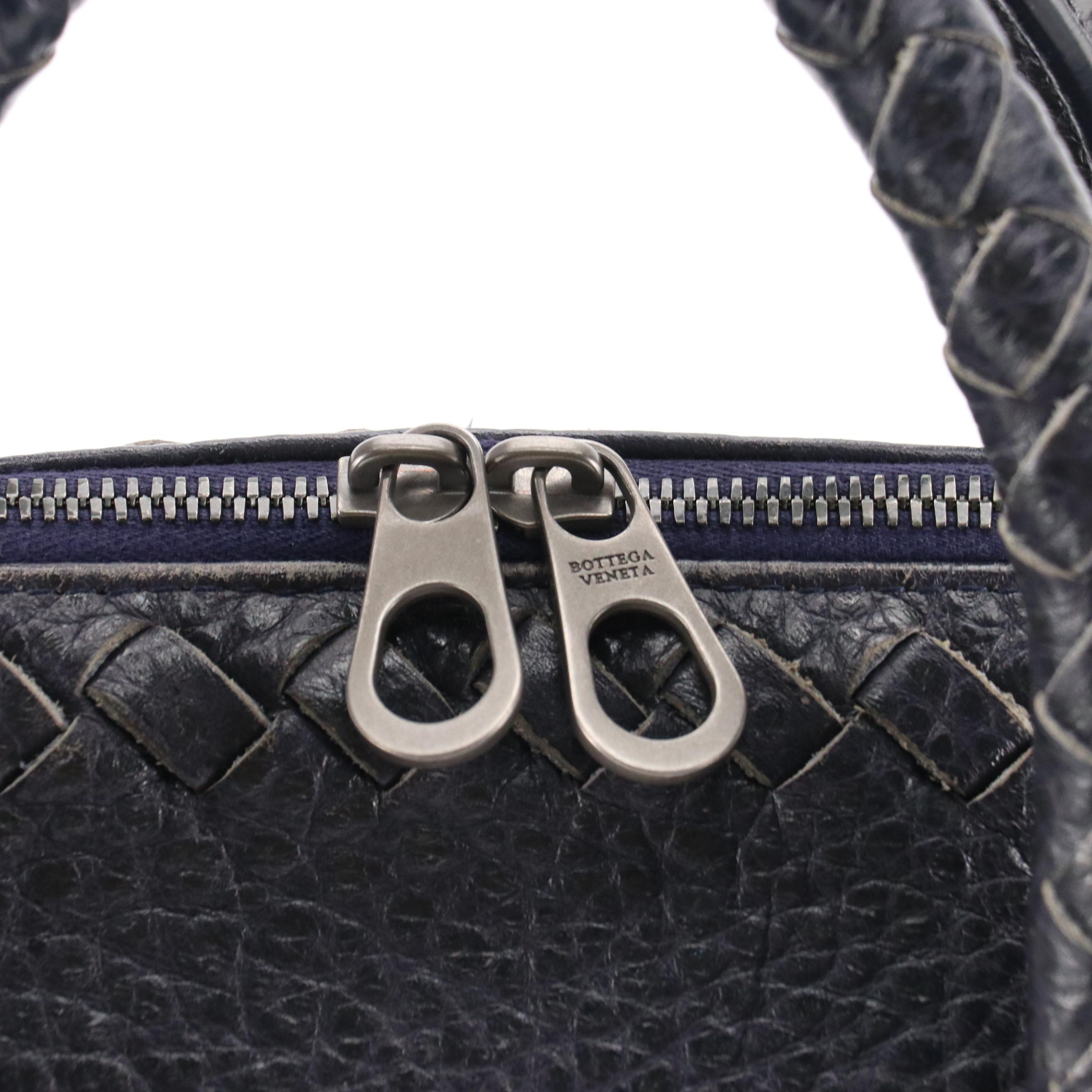 Bottega Veneta Top Handle Bag in Cervo Leather with Intrecciato Detail