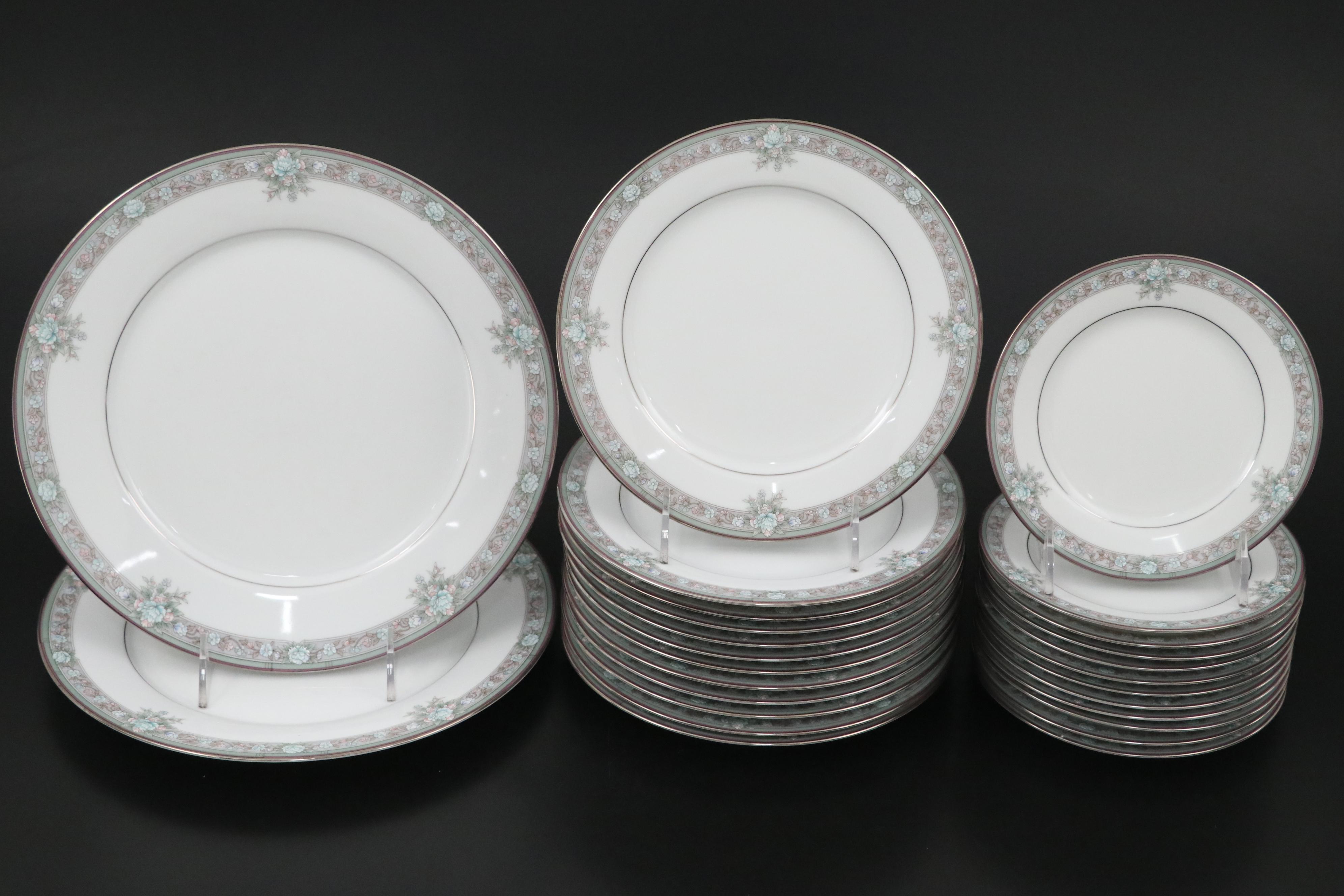 Noritake "Lunceford" Porcelain Dinnerware and Serveware, Late 20th Century