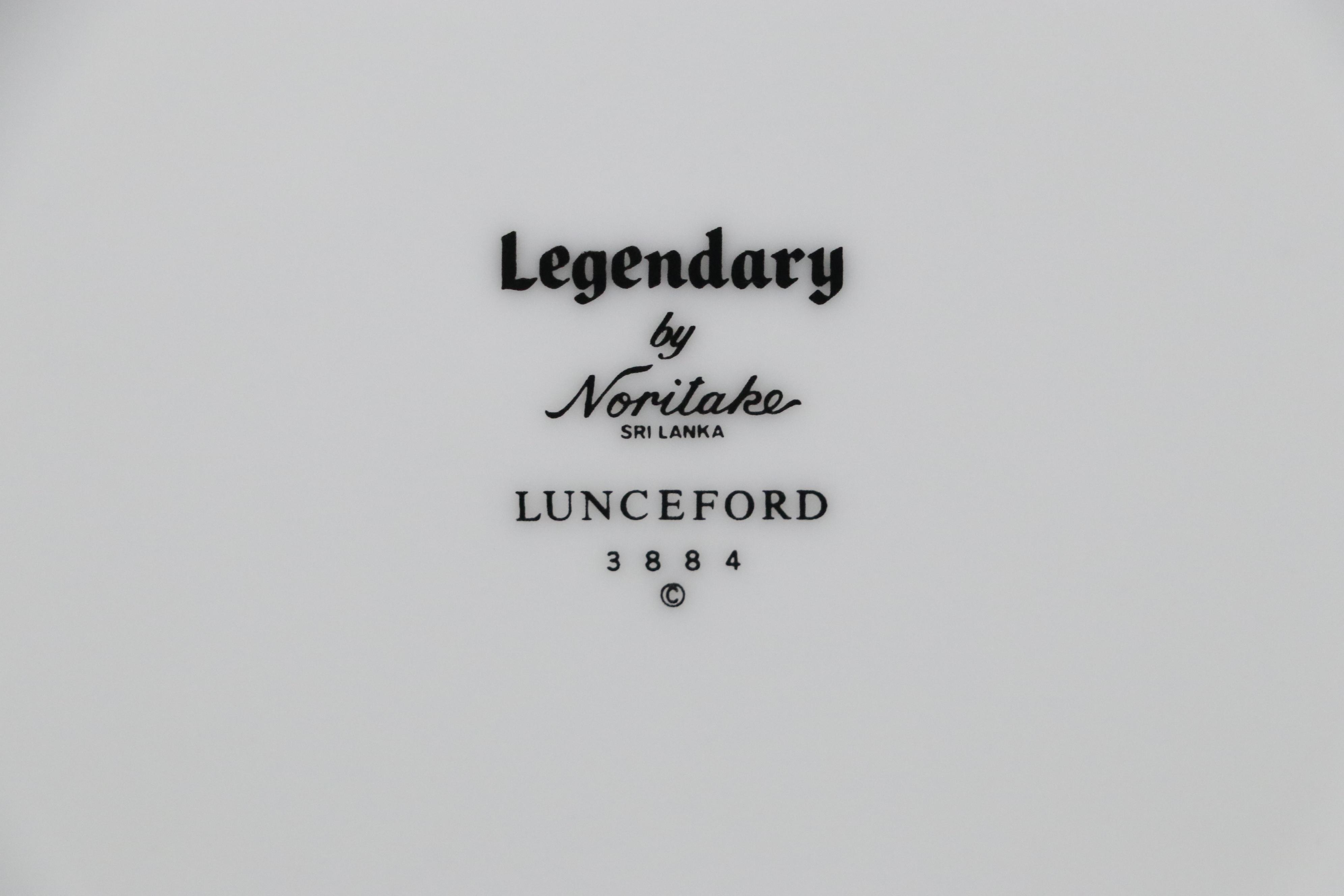 Noritake "Lunceford" Porcelain Dinnerware and Serveware, Late 20th Century