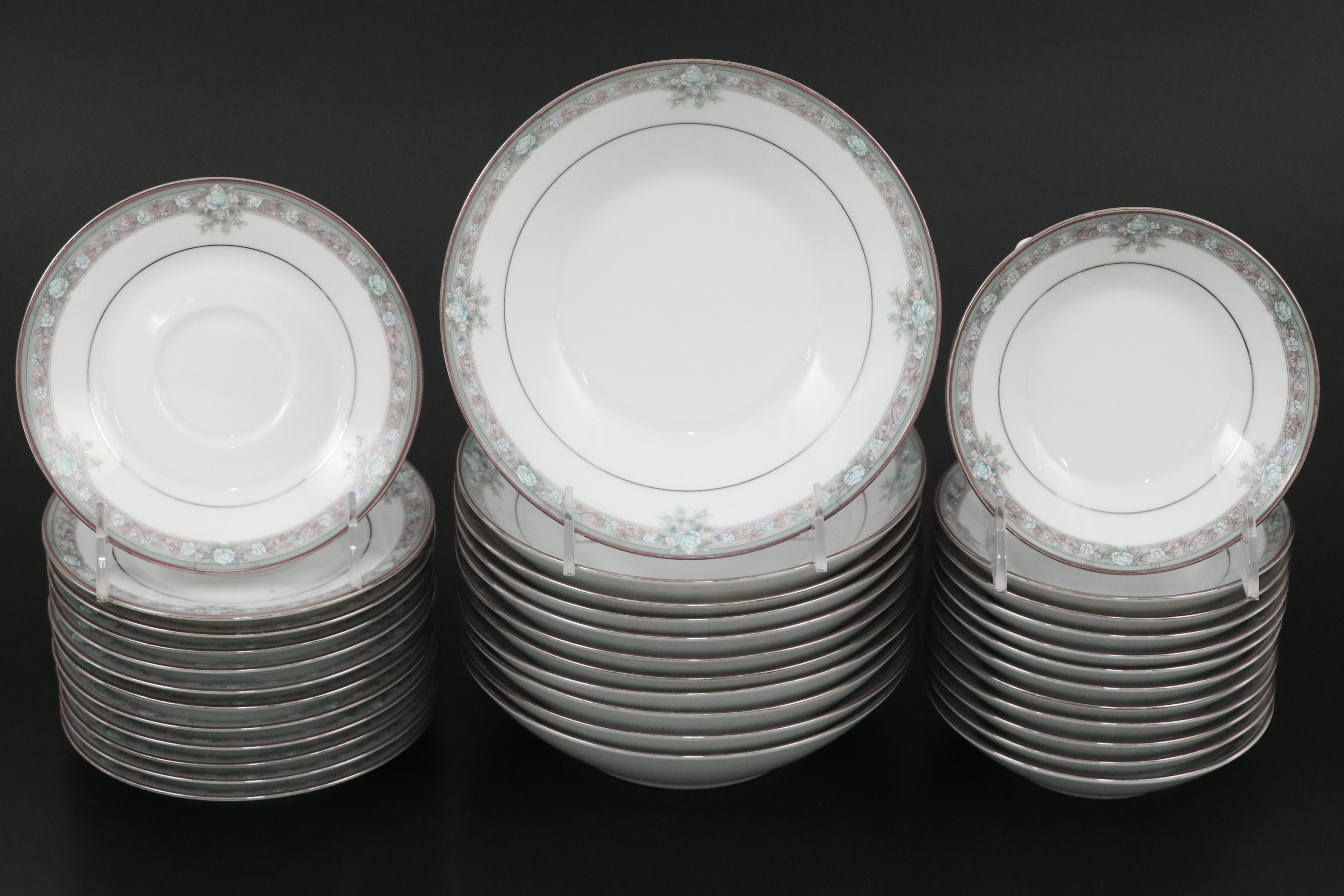 Noritake "Lunceford" Porcelain Dinnerware and Serveware, Late 20th Century