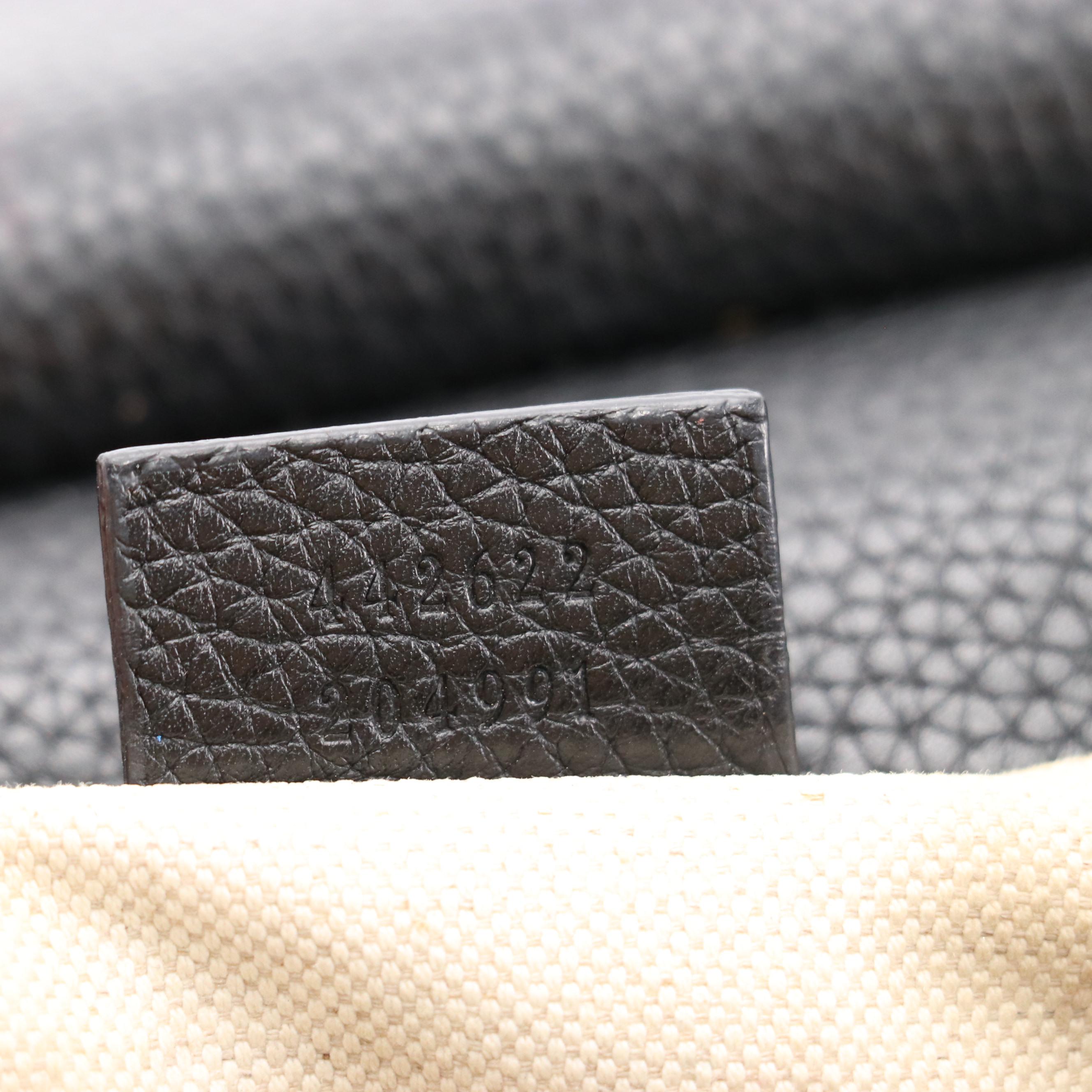 Gucci GG Marmont Top Handle Two-Way Bag in Black Pebble Grained Leather