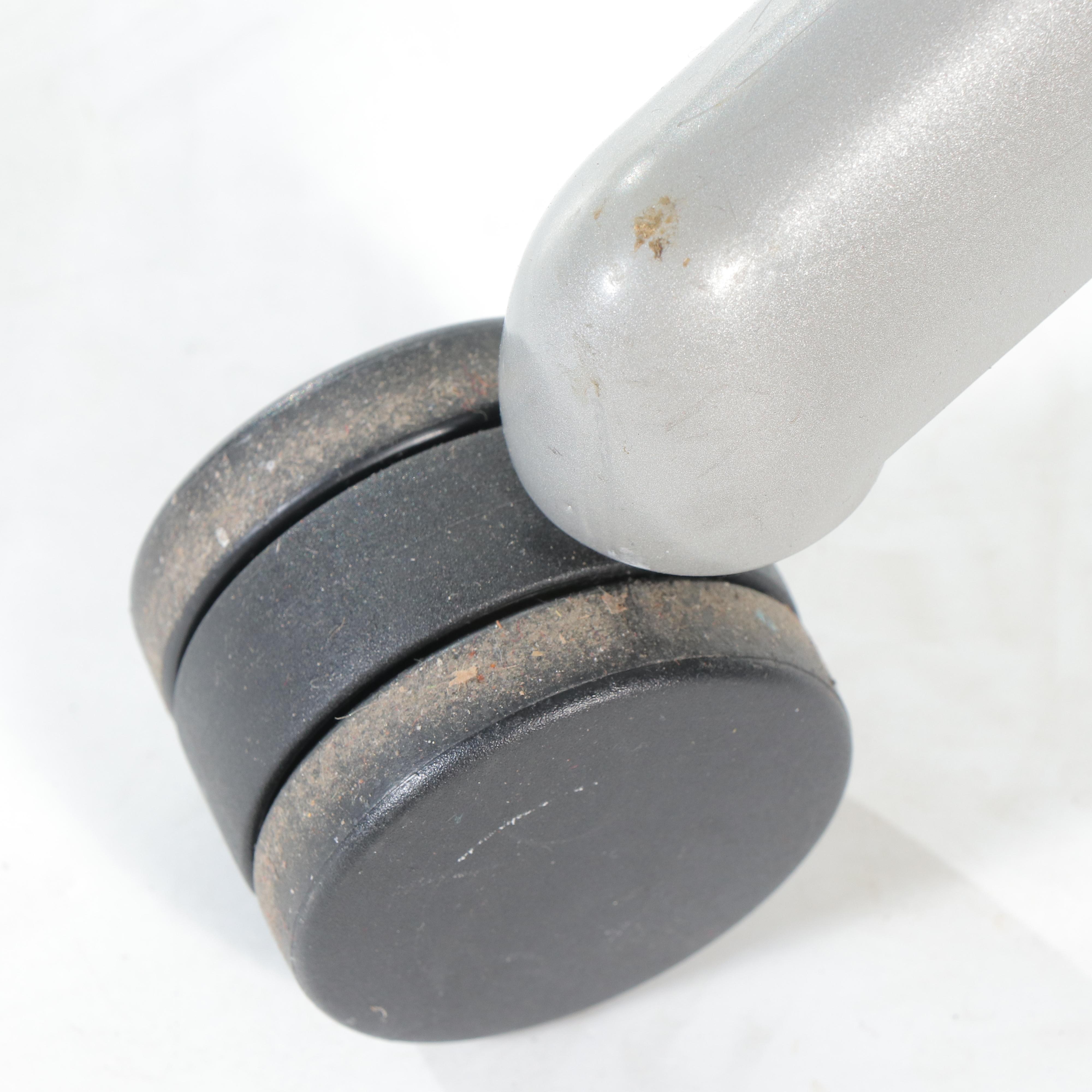 Herman Miller Aeron Executive Armchair