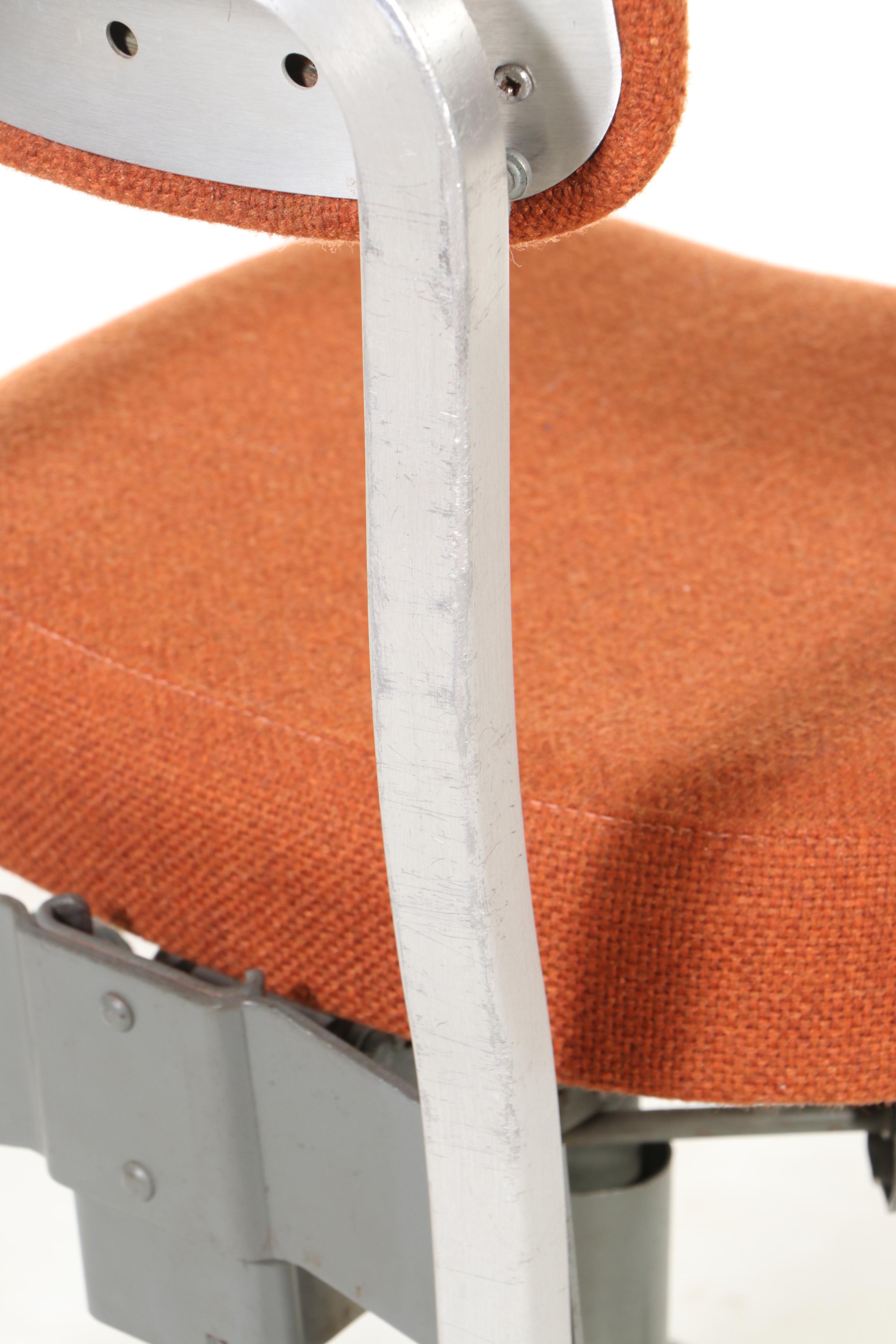 The General Fireproofing Co. Mid Century Modern Upholstered Metal Typist's Chair