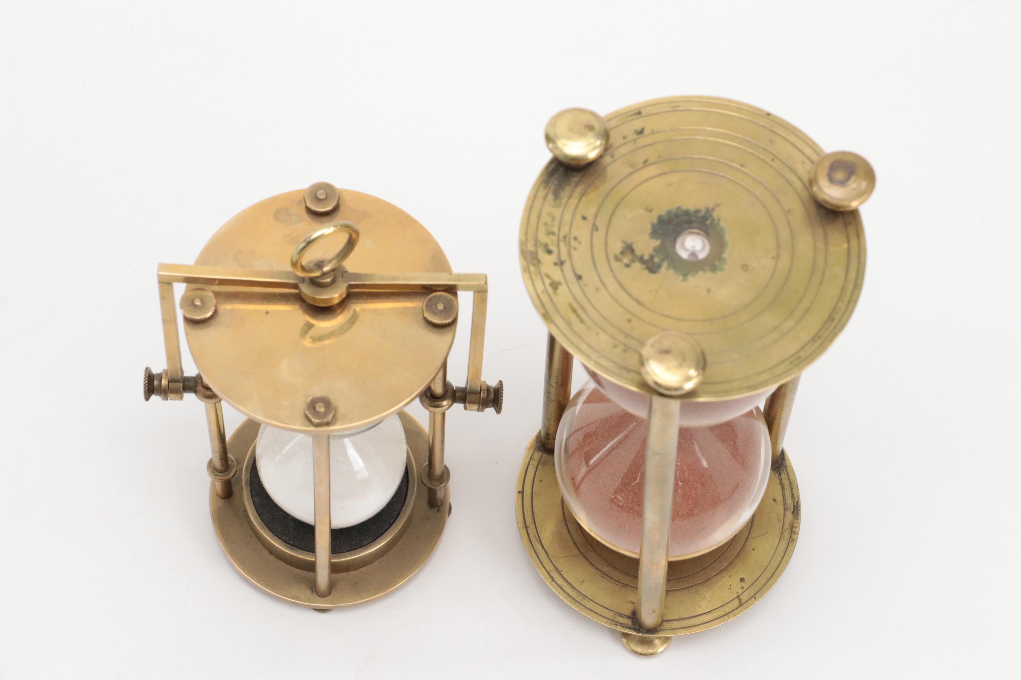 Brass Finish Metal Hour Glasses with Leaf Shape Brass Paperweights