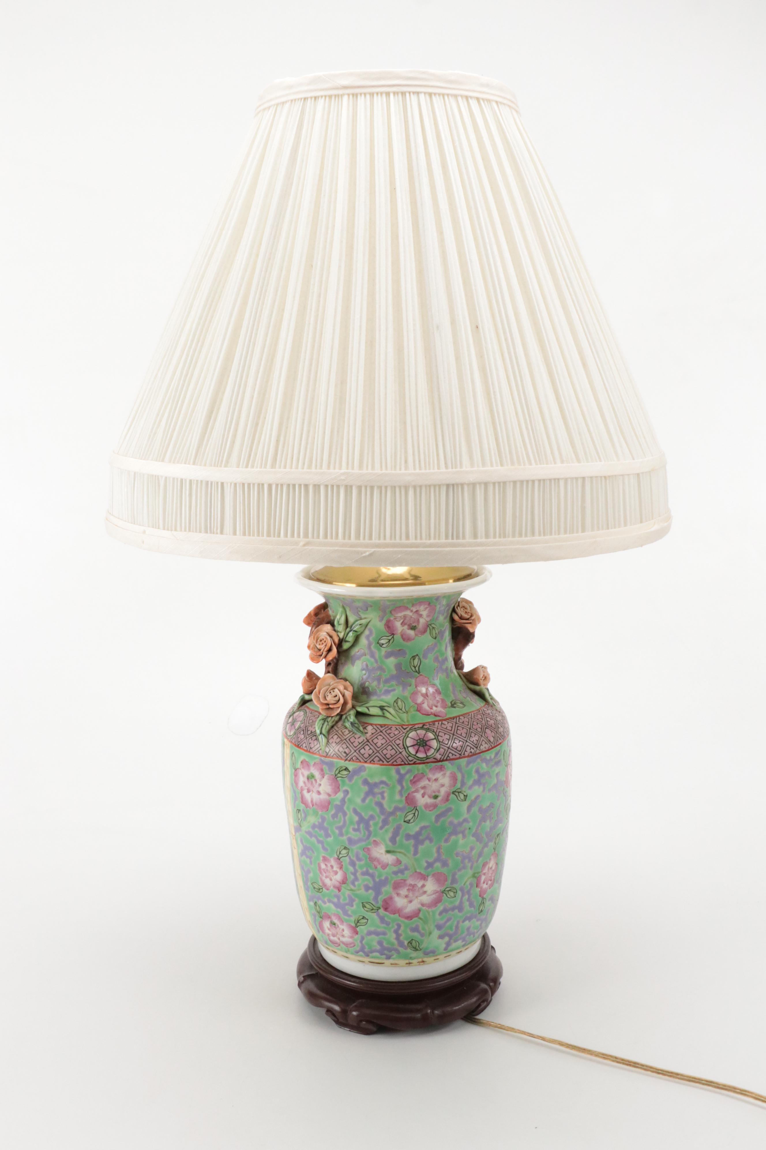Chinese Porcelain Vase Table Lamps with Applied Decorations