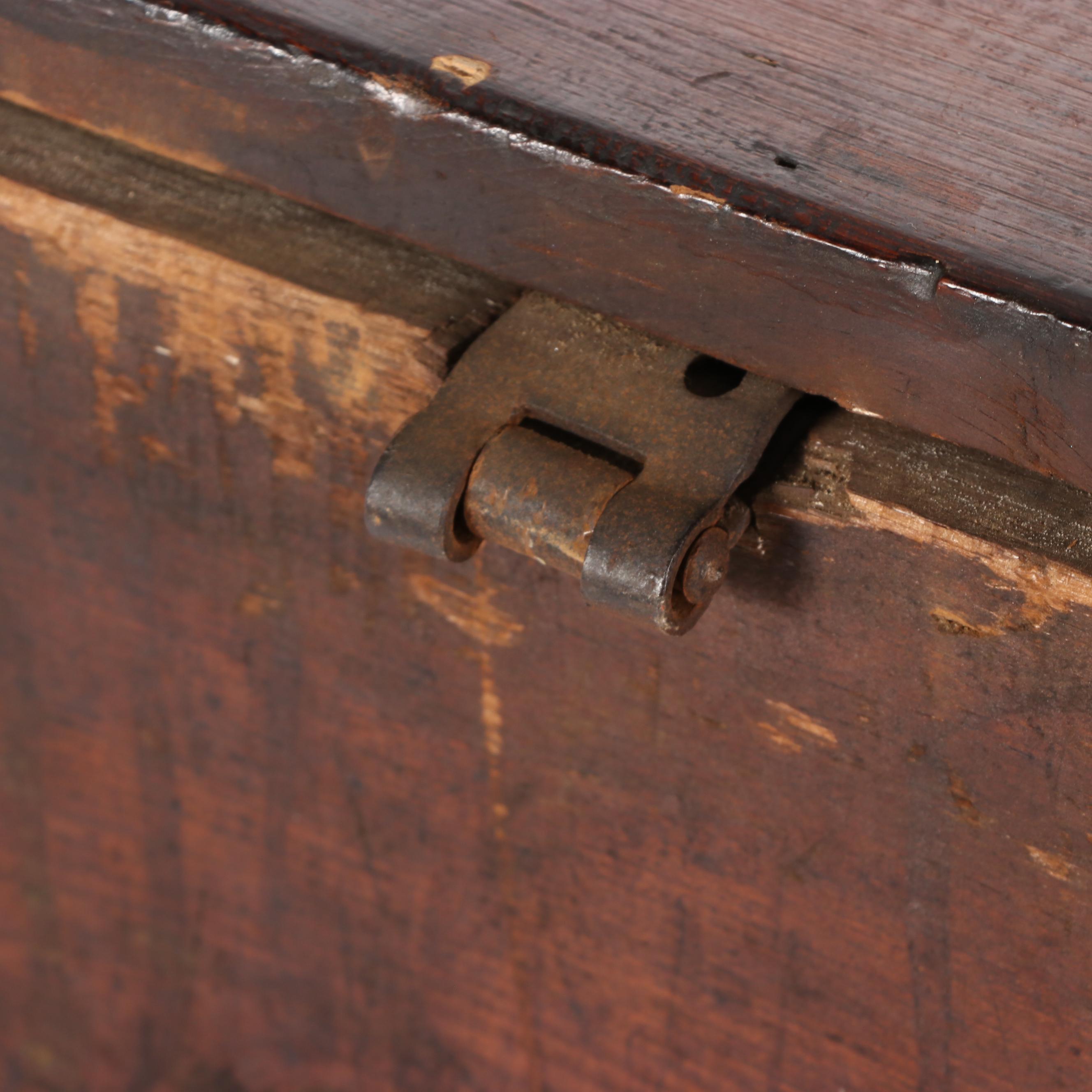 American Primitive Pine Mule Chest, Early 19th Century