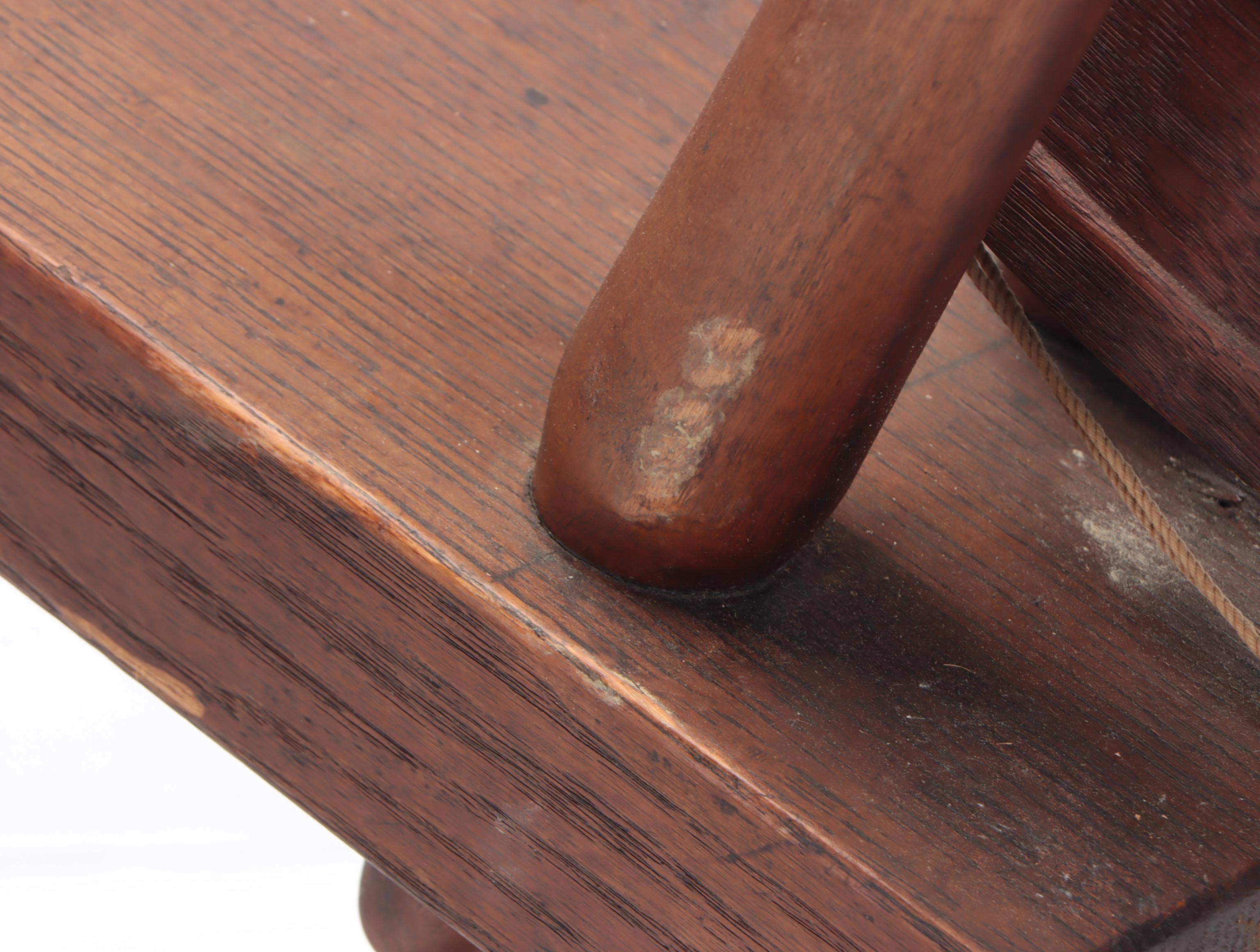Primitive Spinning Wheel, Late 19th Century