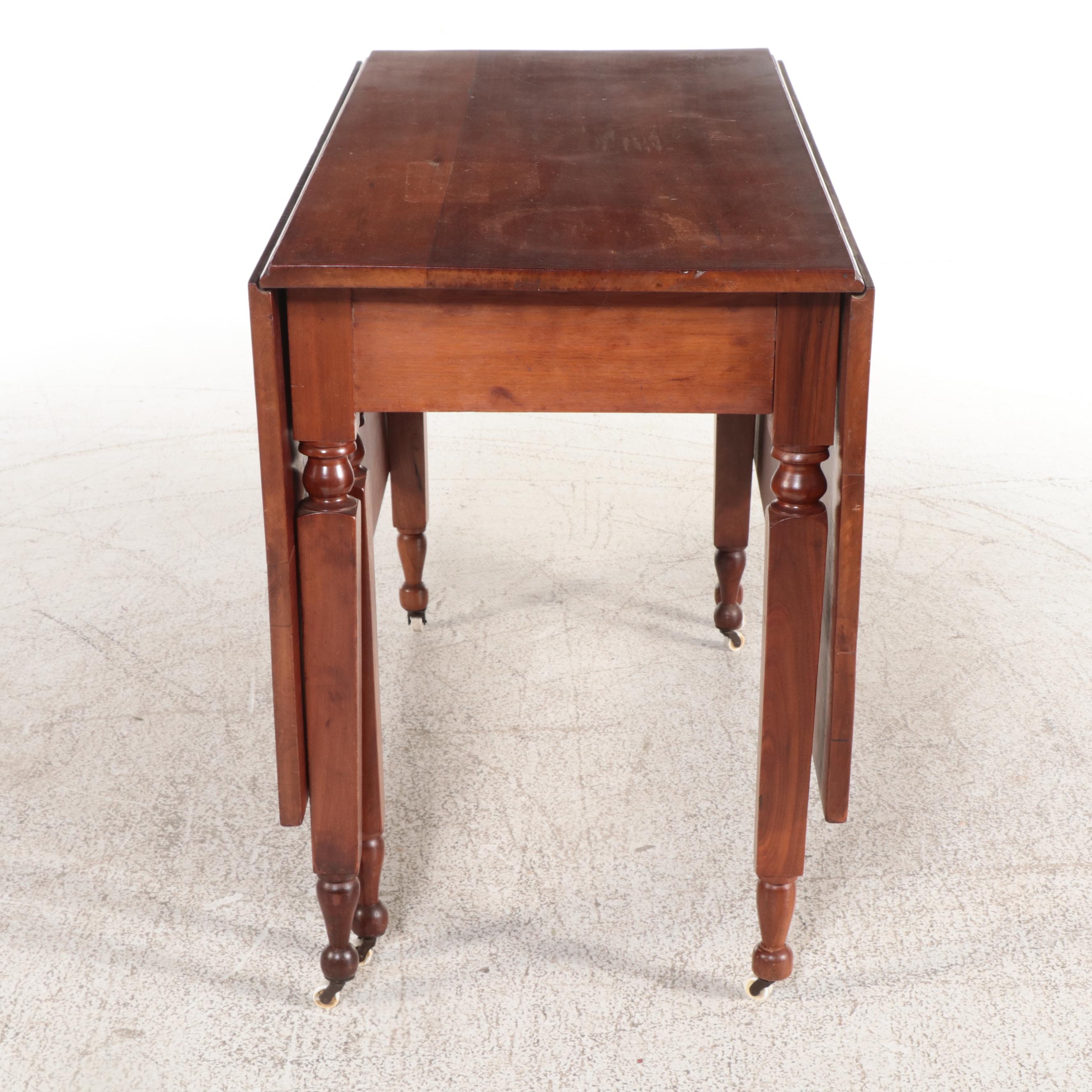 American Primitive Walnut Drop-Leaf Dining Table, 19th Century