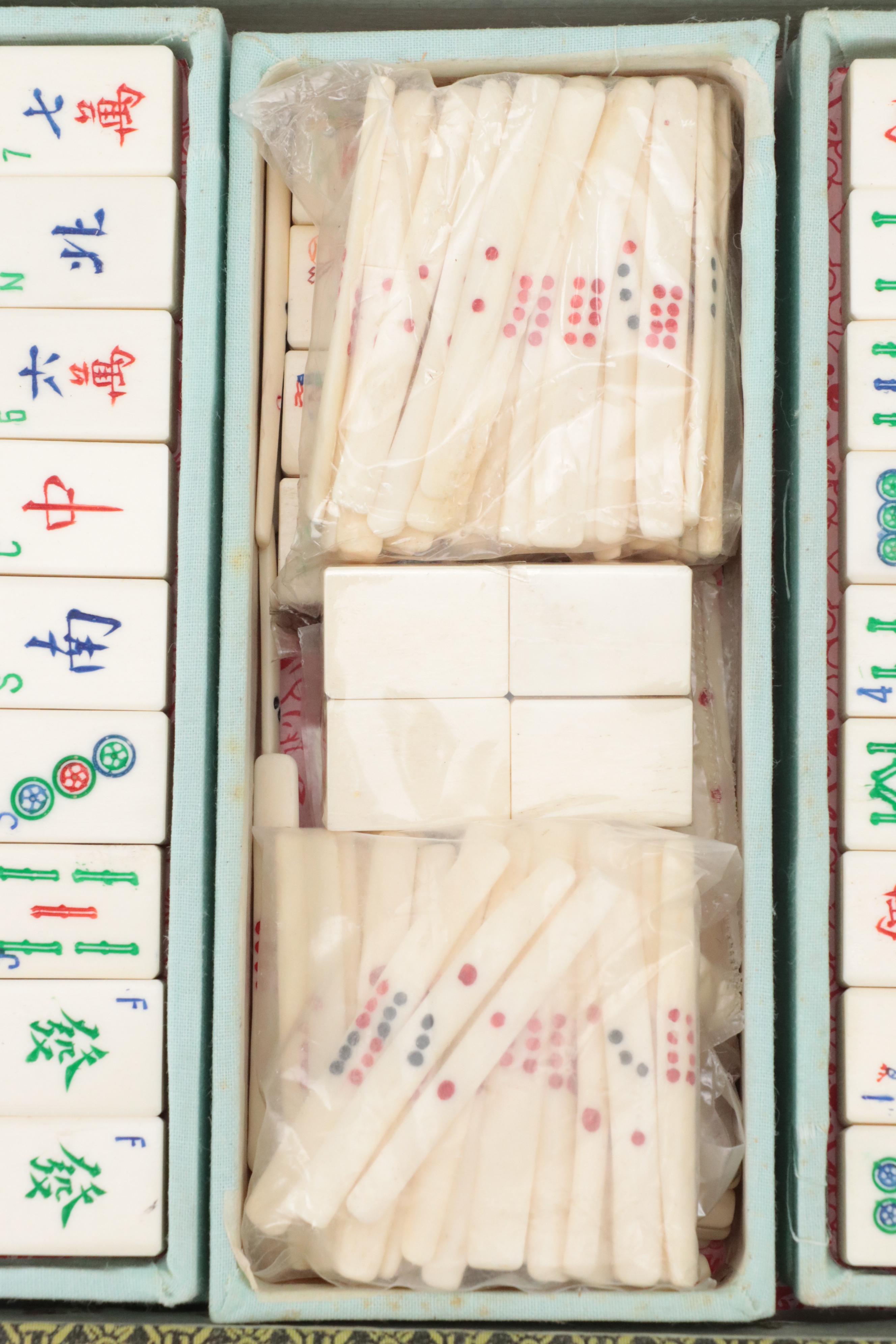 Chinese Bone and Bamboo Mahjong Set with Case