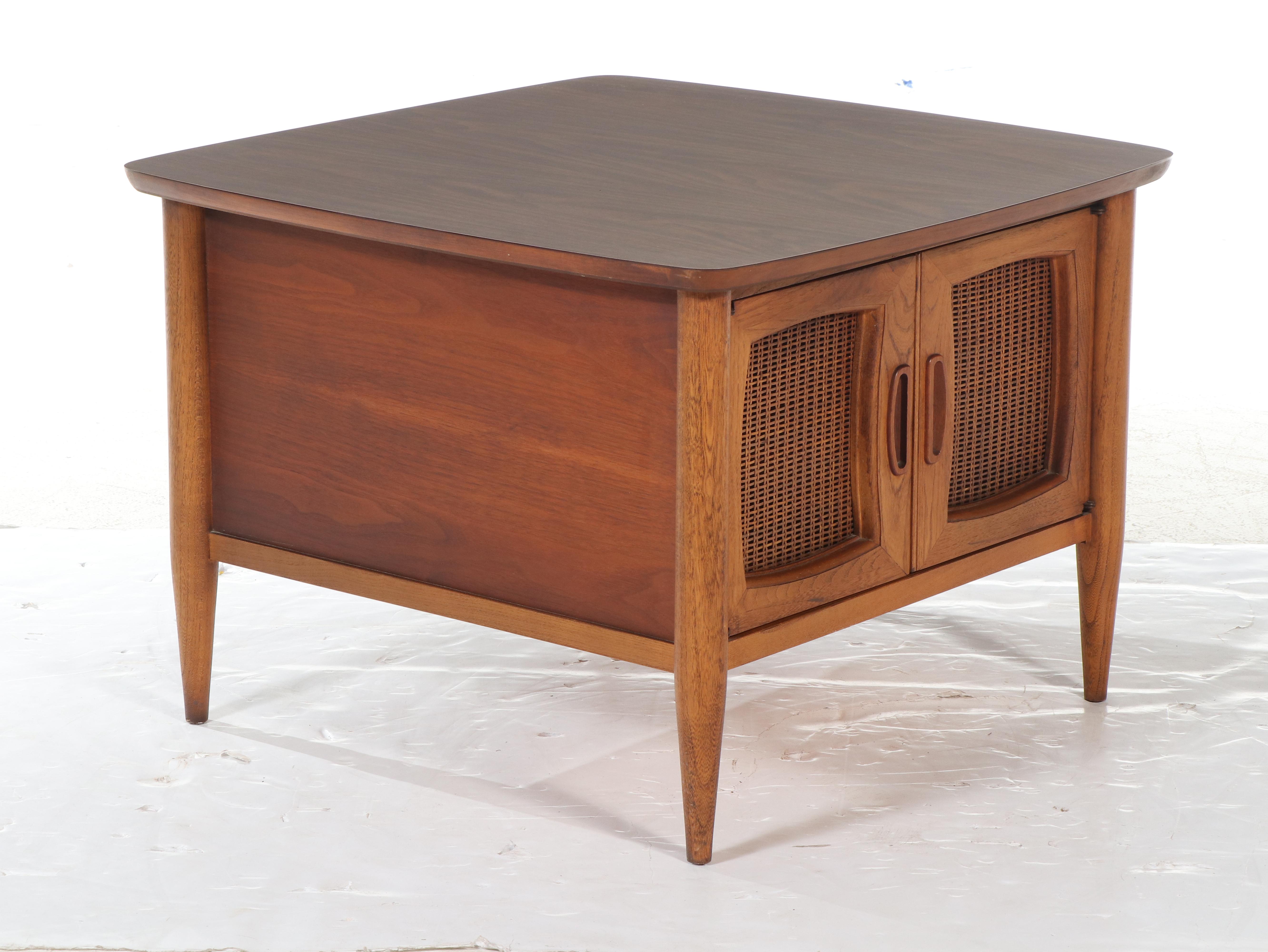 Lane Mid Century Modern Walnut, Laminate and Caned End Table