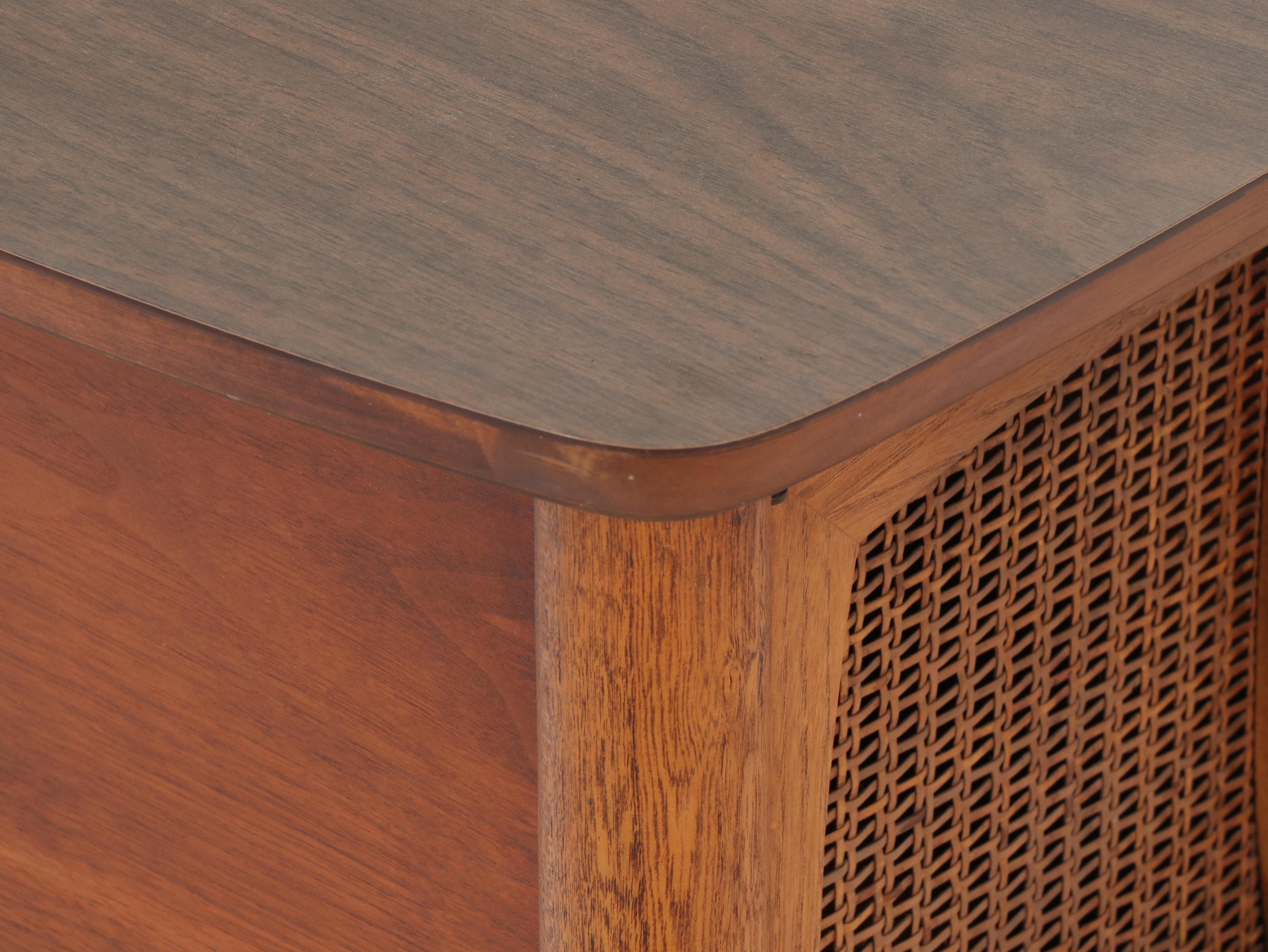 Lane Mid Century Modern Walnut, Laminate and Caned End Table