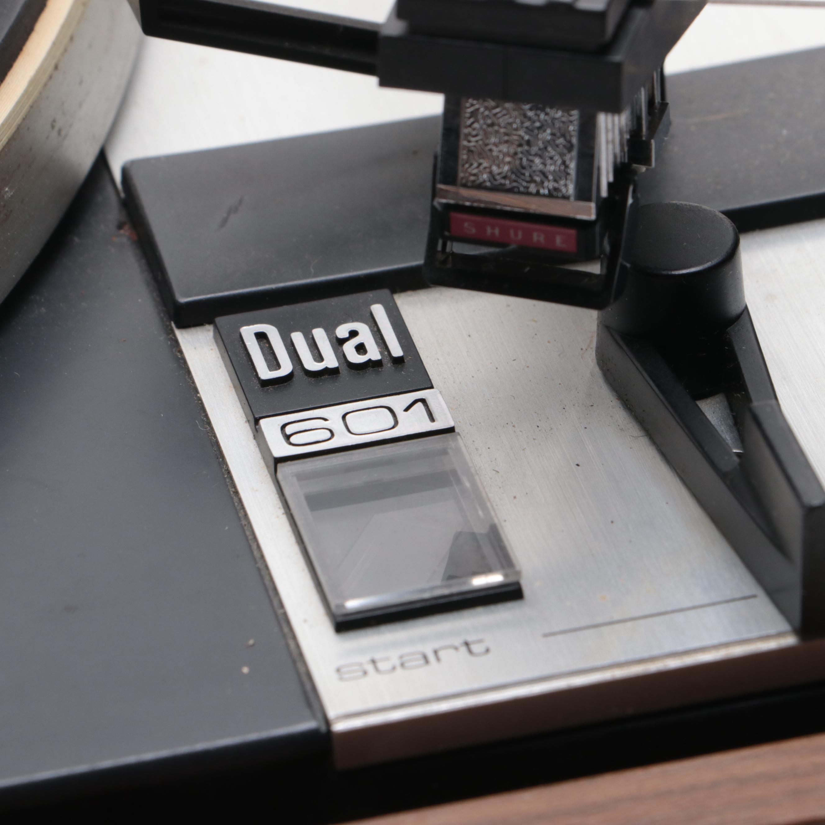 Dual Model 601 Walnut Finish Record Player, 1970s