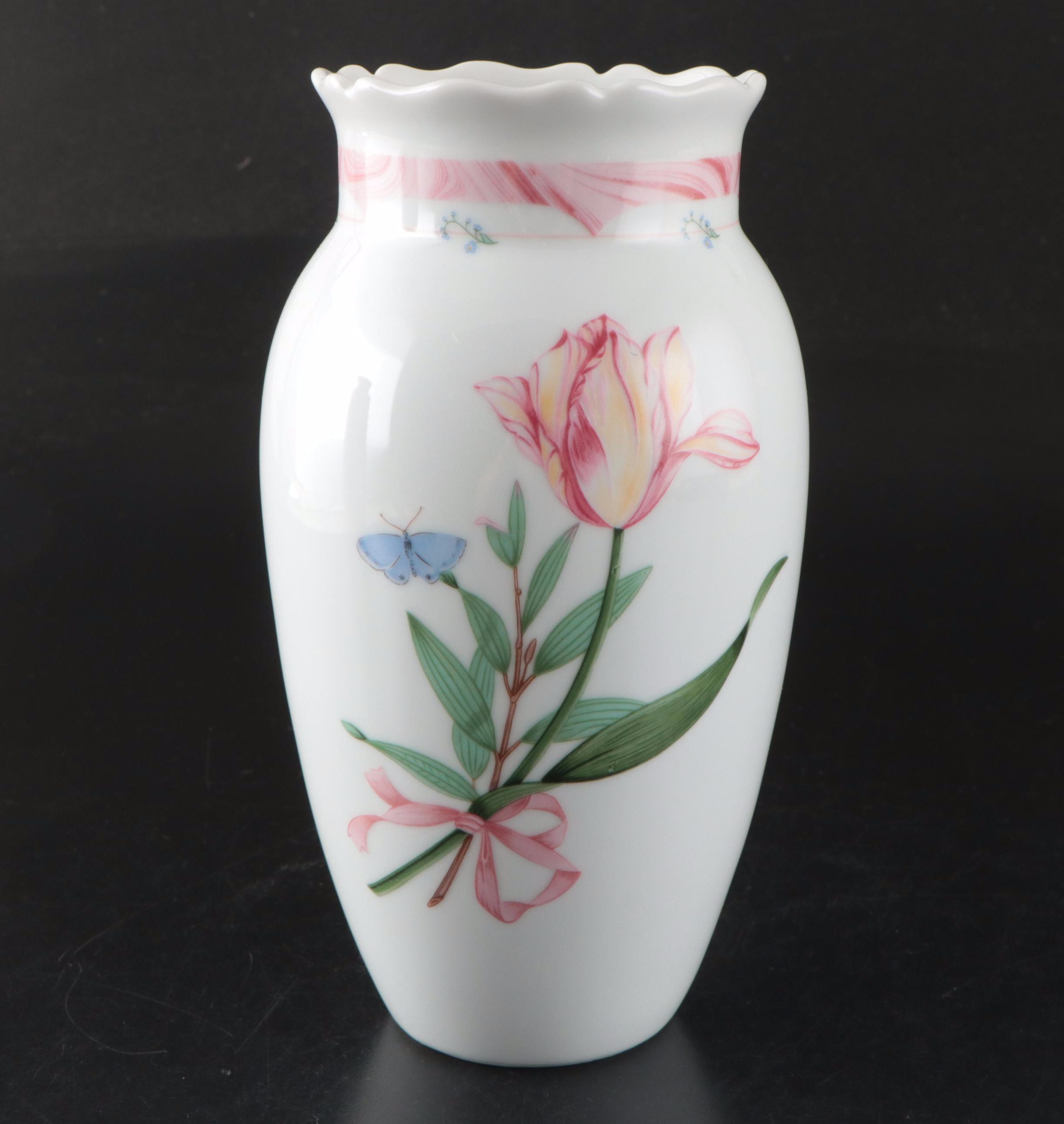 Japanese and Other Porcelain Vases with Porcelain Lidded Box