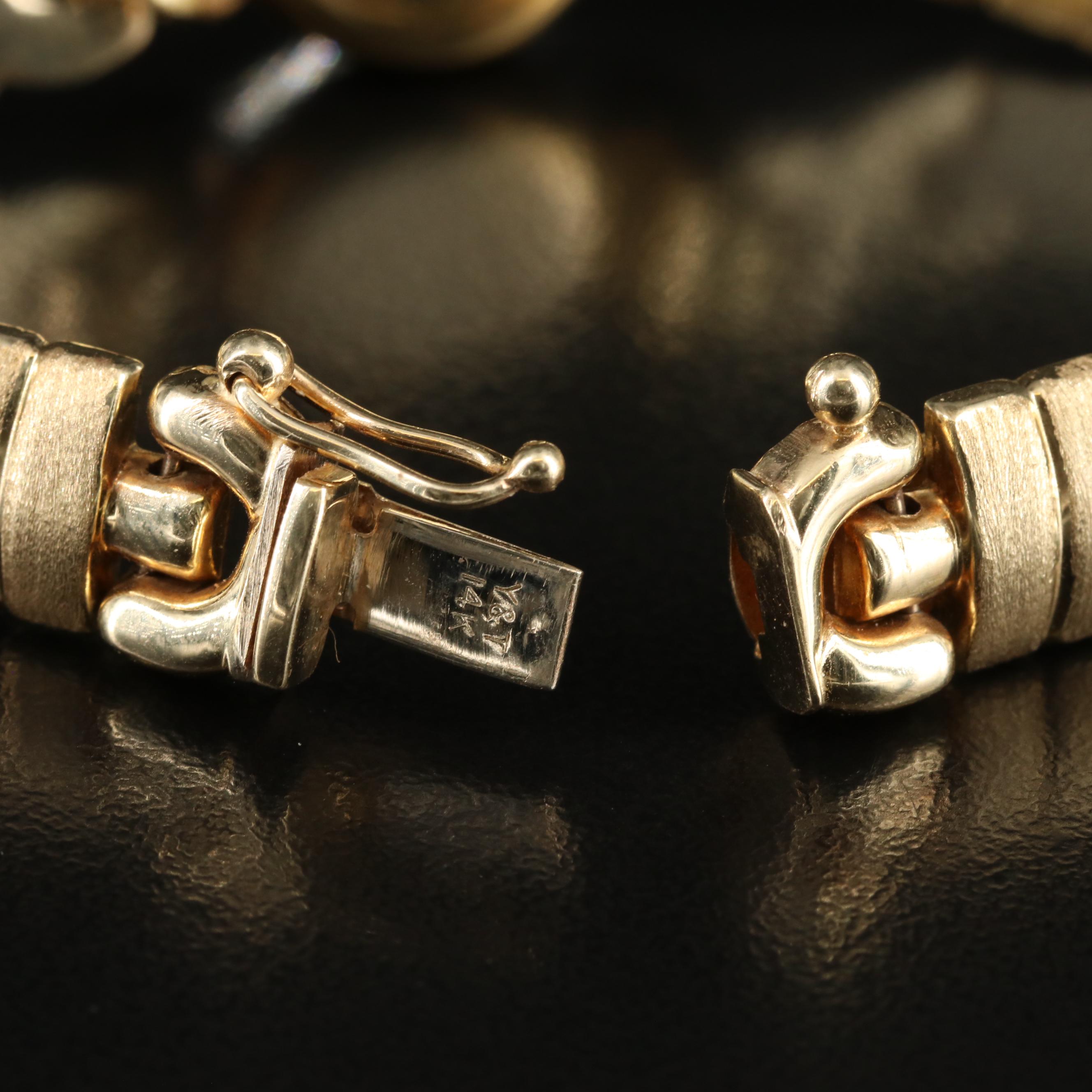 1940s Rolex 18K Gold Stem Wind Watch