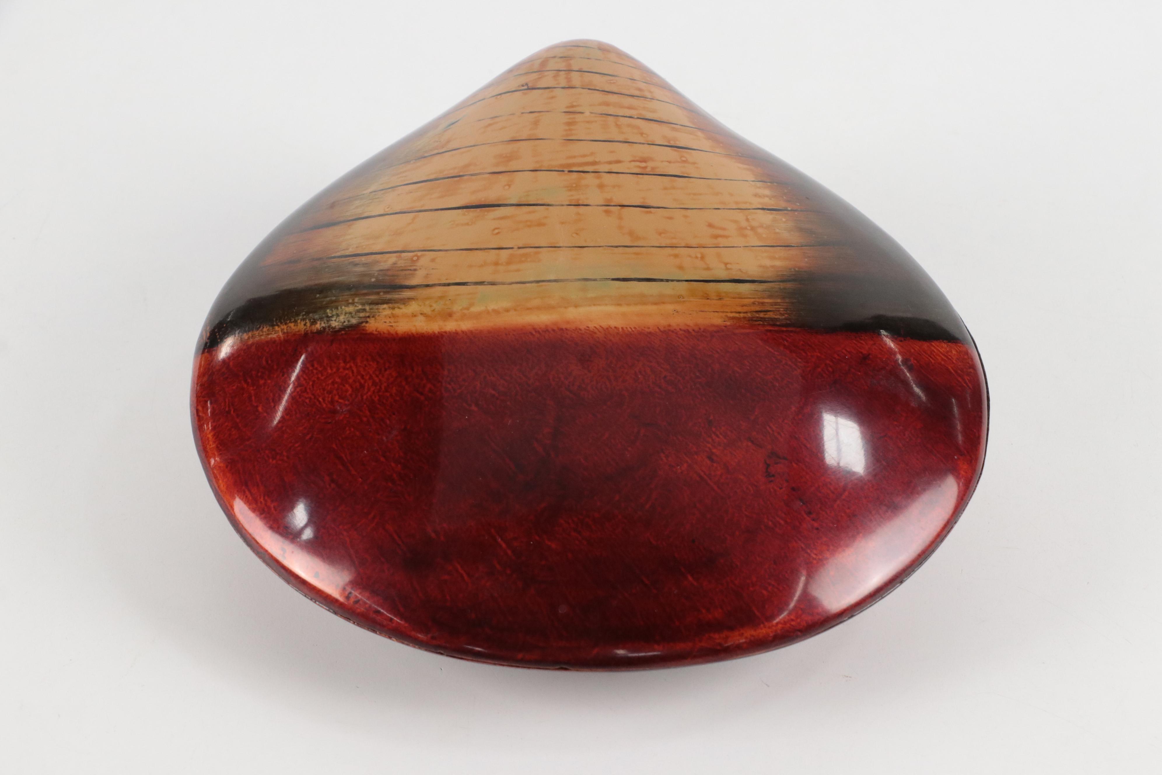 Lacquered Papier-Mâché Shell Shaped Box
