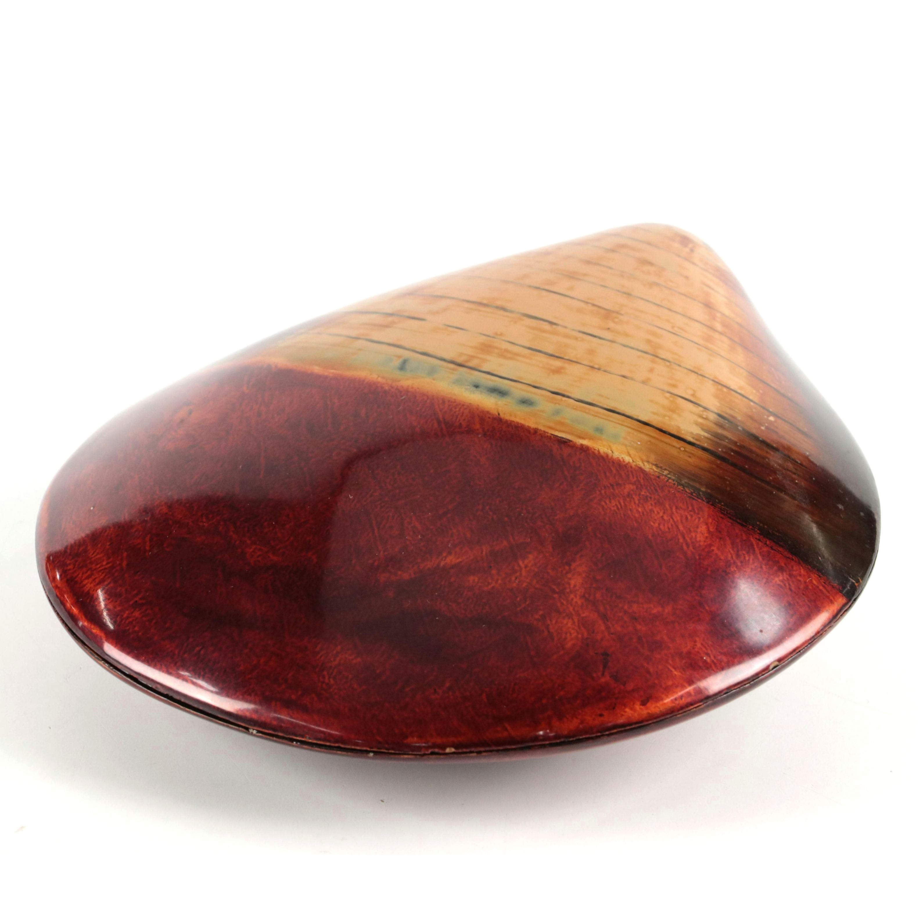 Lacquered Papier-Mâché Shell Shaped Box