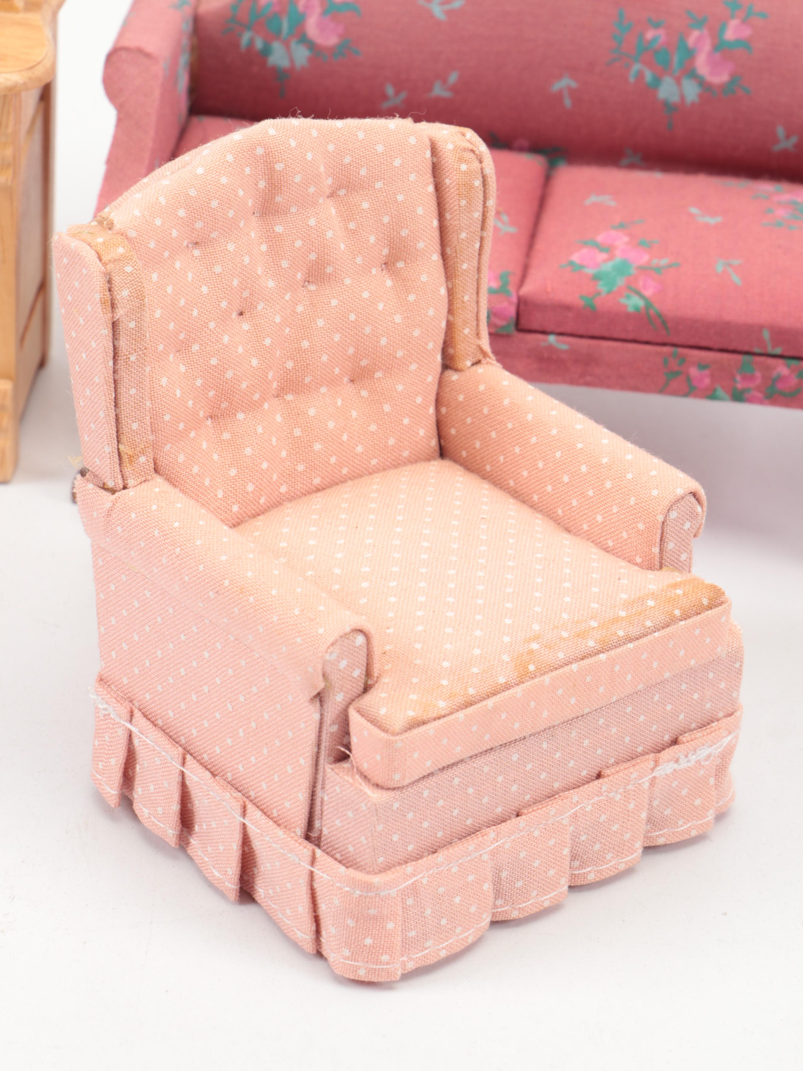 Egg Diorama with Easter-Themed Dioramas and Porcelain Dolls