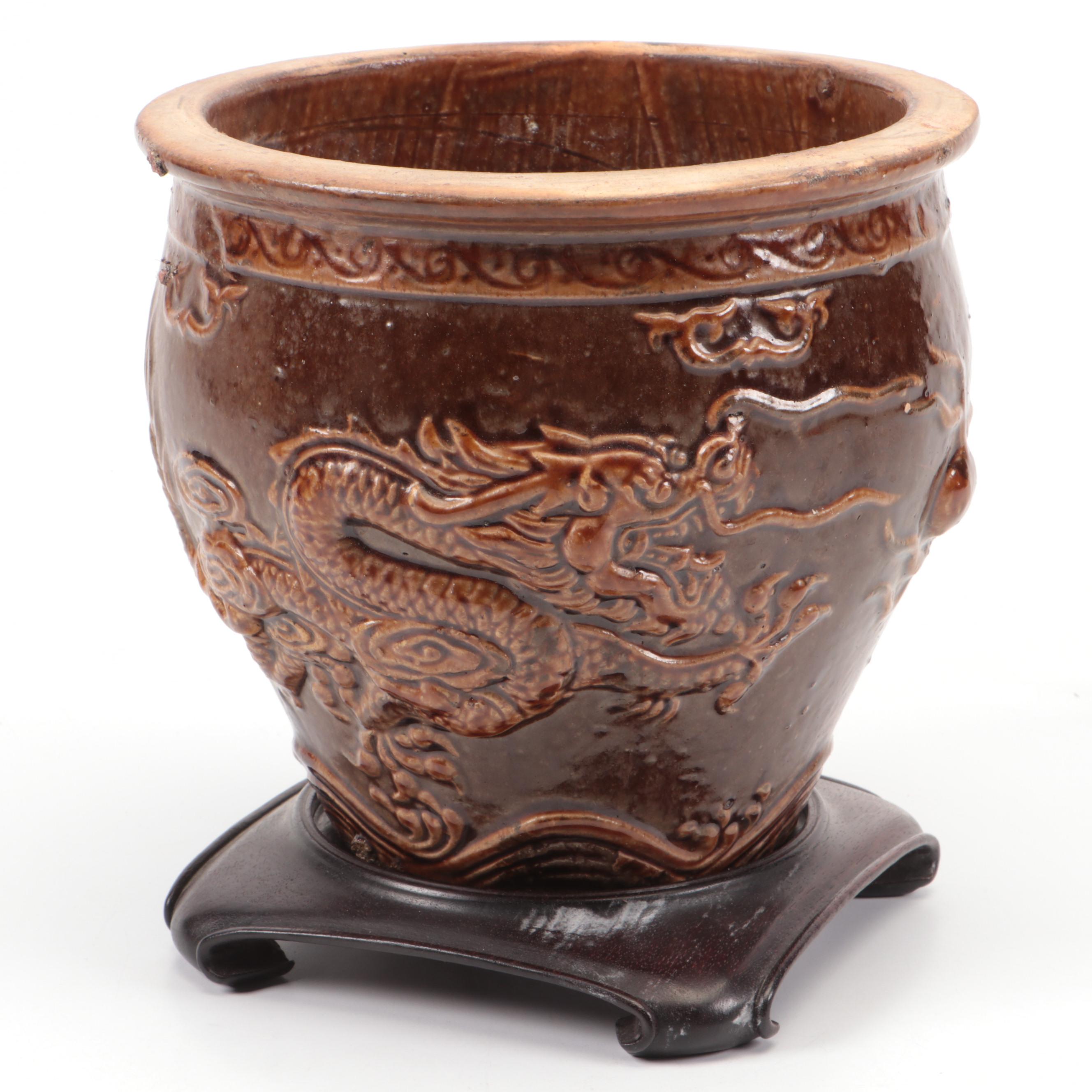 Chinese Three-Toed Dragon Egg Pot with Carved Stand