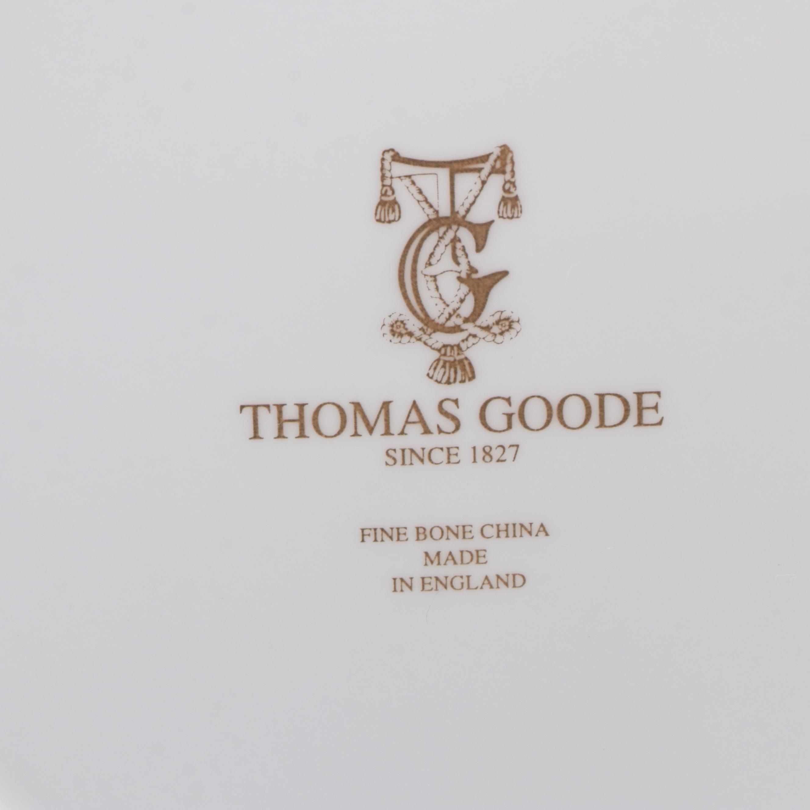 Thomas Goode English Bone China Chinoiserie Pattern Dinnerware