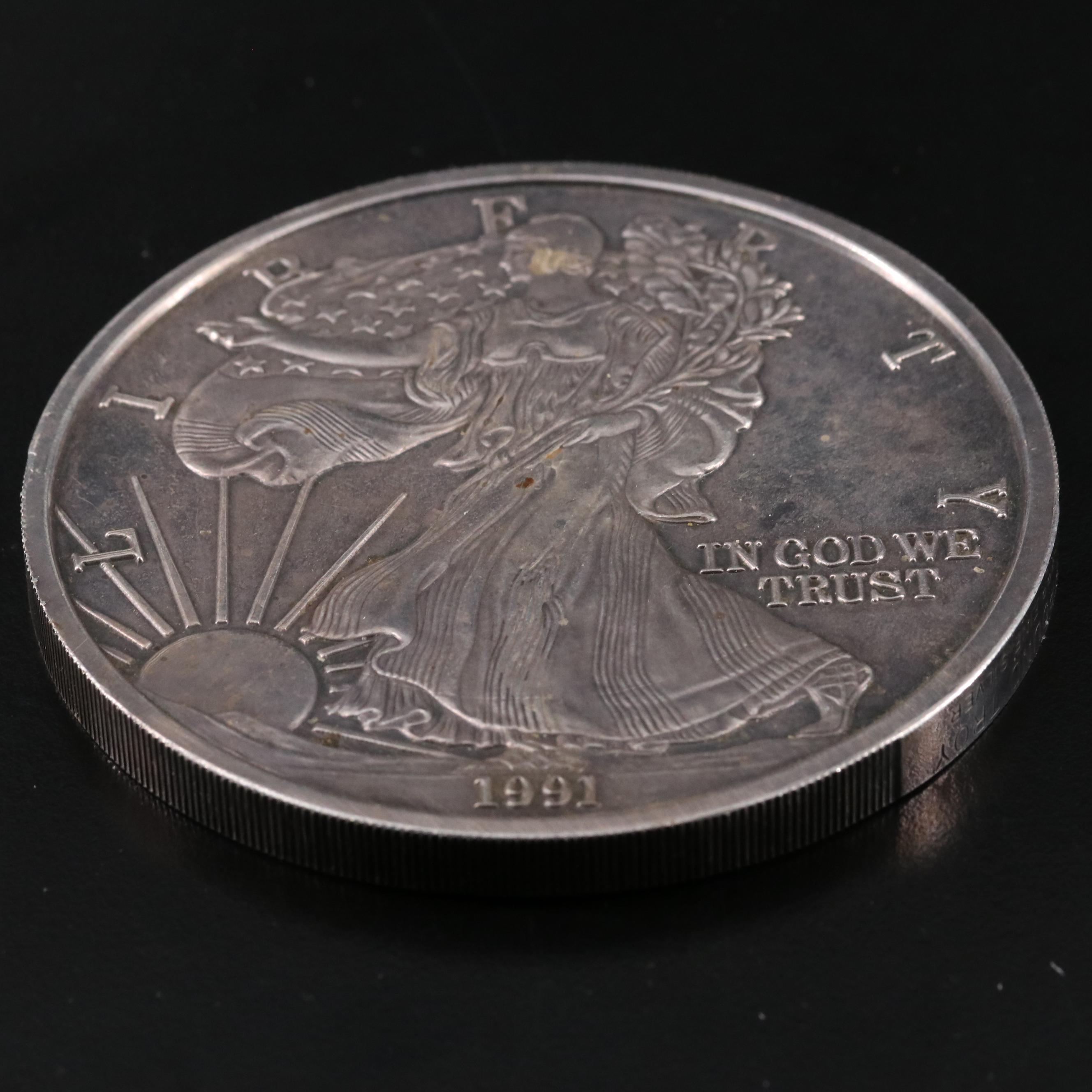 One Troy Pound Fine Silver Round