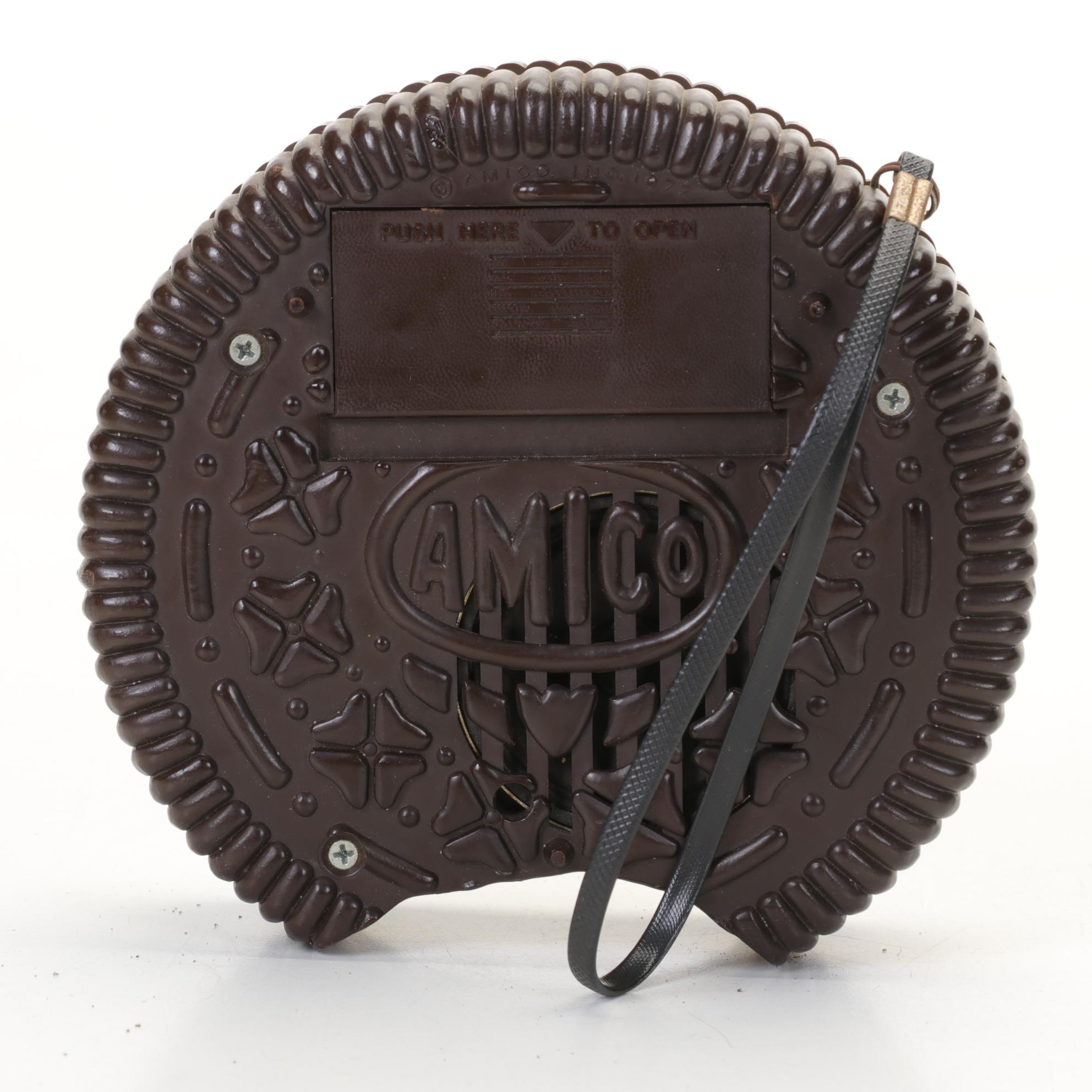 Novelty Transistor Radios Featuring Oreo, Welch's, Kraft, and More