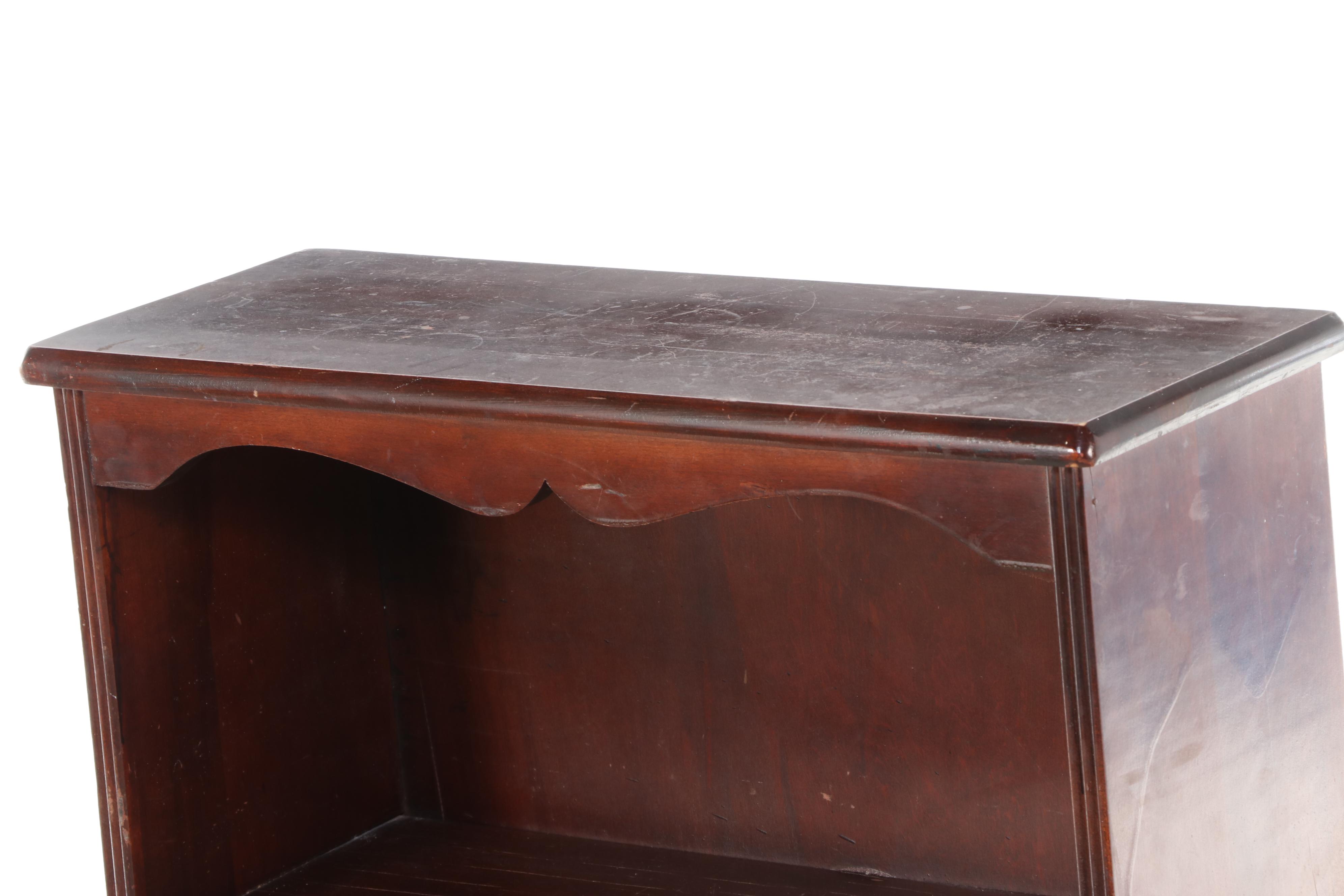 Federal Style Walnut Finish Bookcase, Mid-20th Century