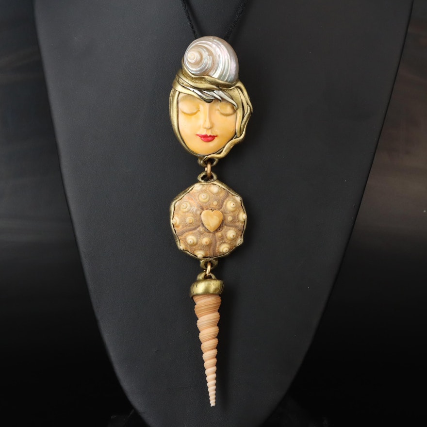 Susan Sorrentino Shell and Resin Figural Necklace