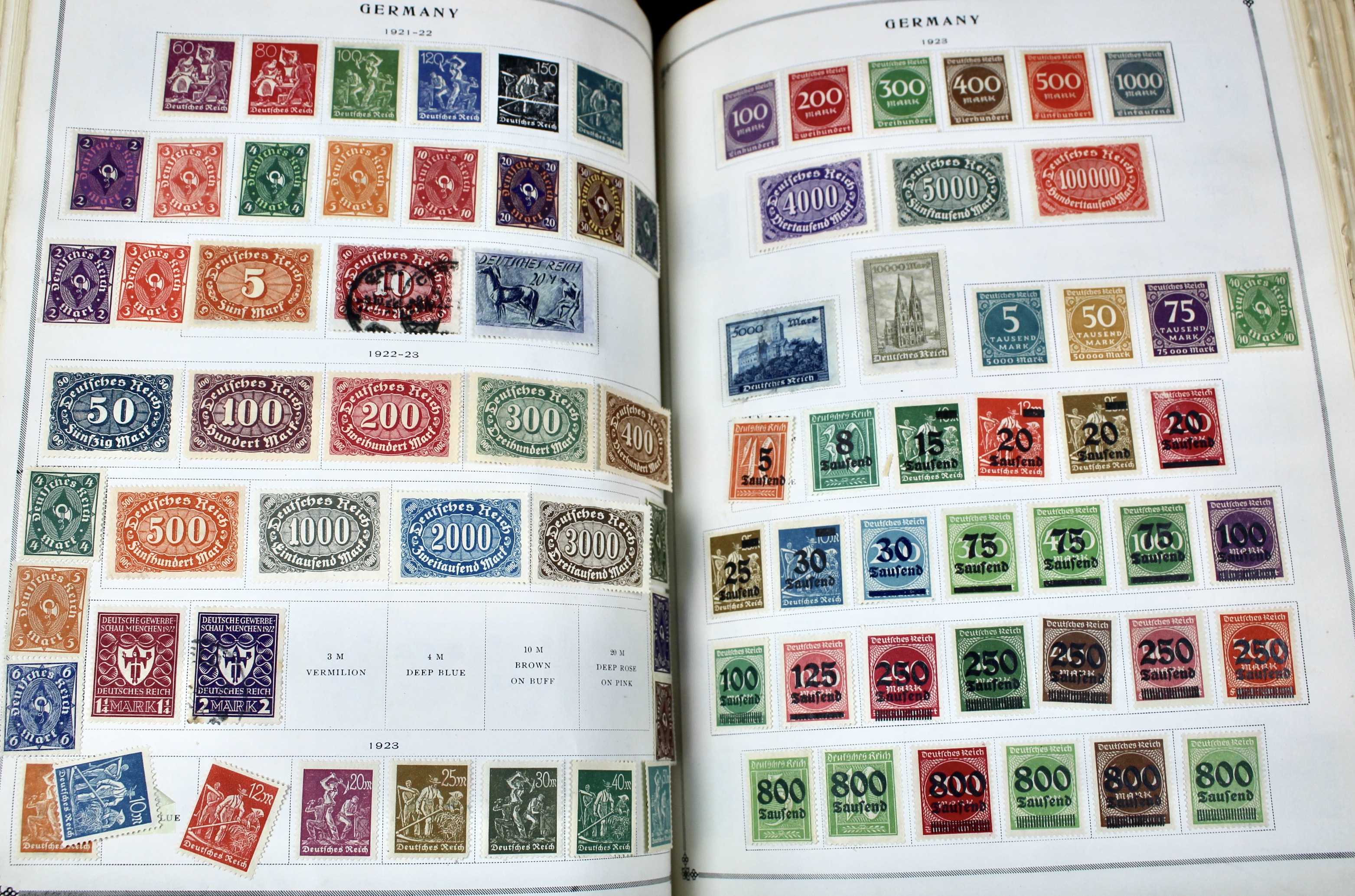 Scott's International Postage Stamp Album