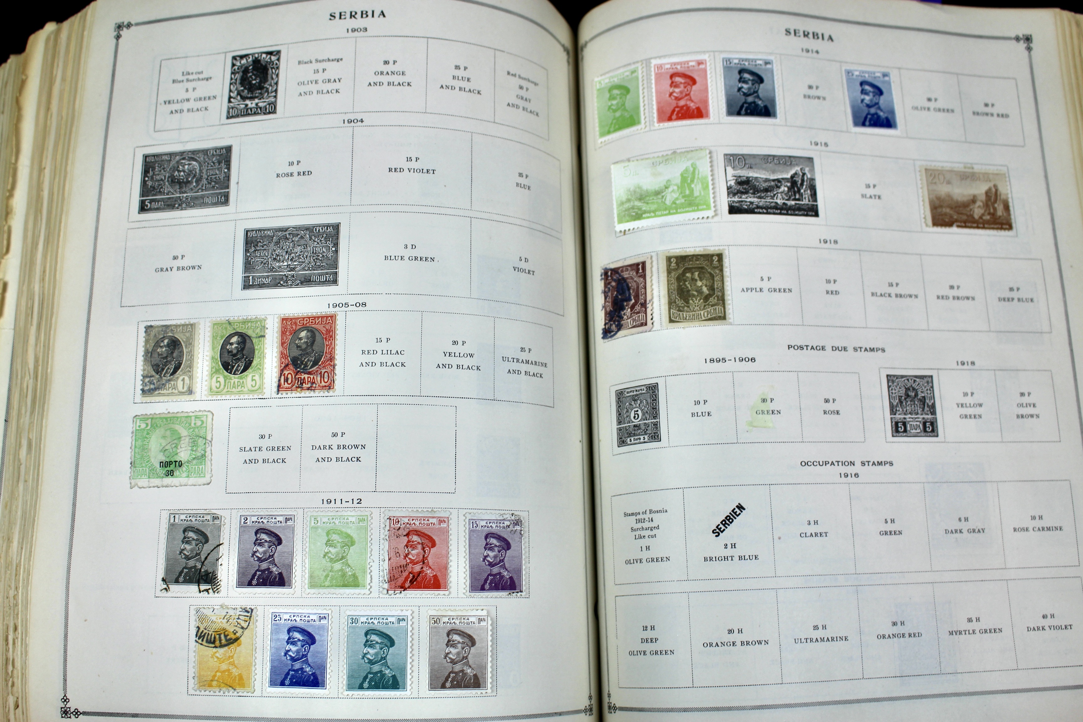 Scott's International Postage Stamp Album