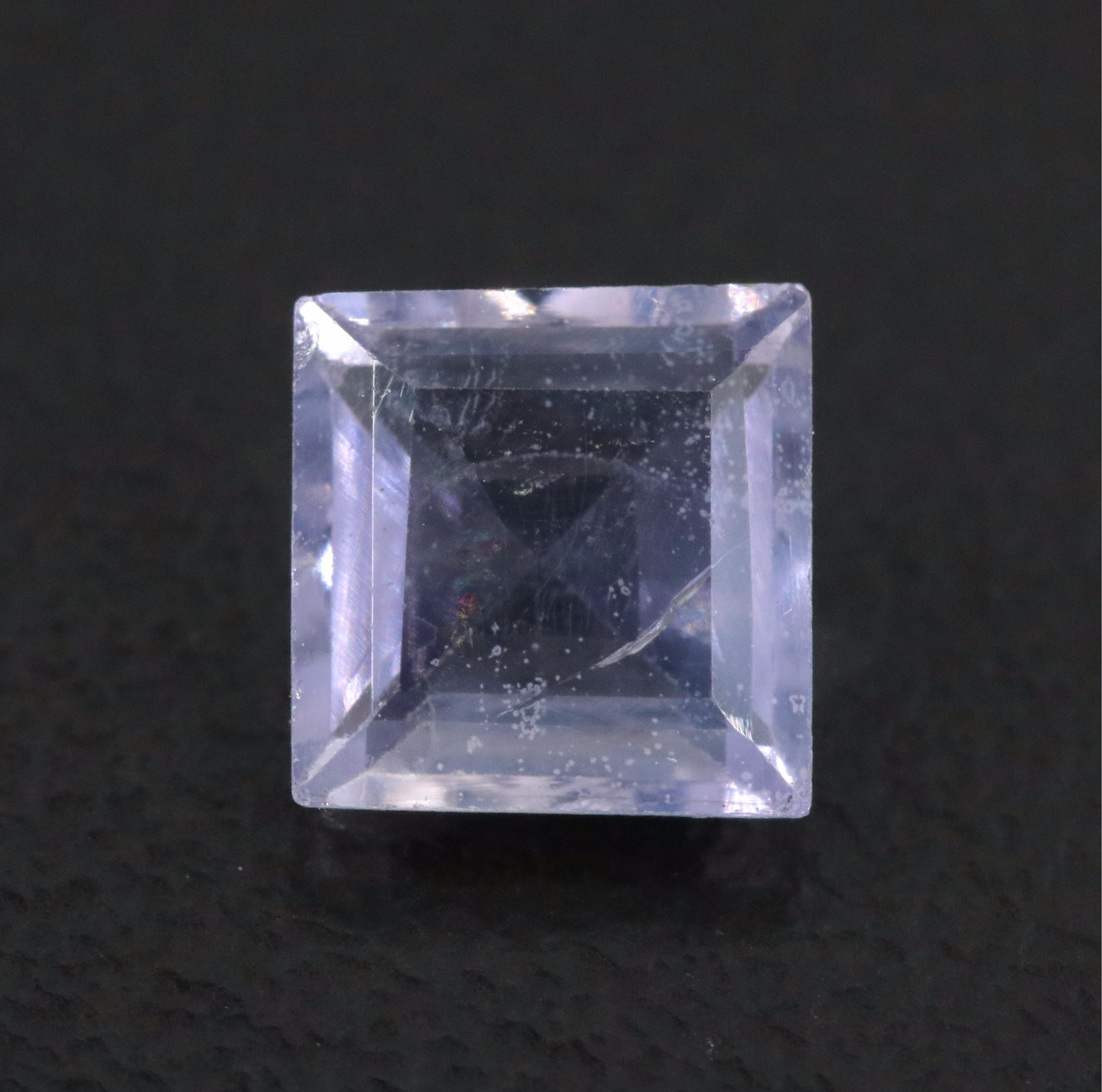 Loose 0.90 CT Iolite