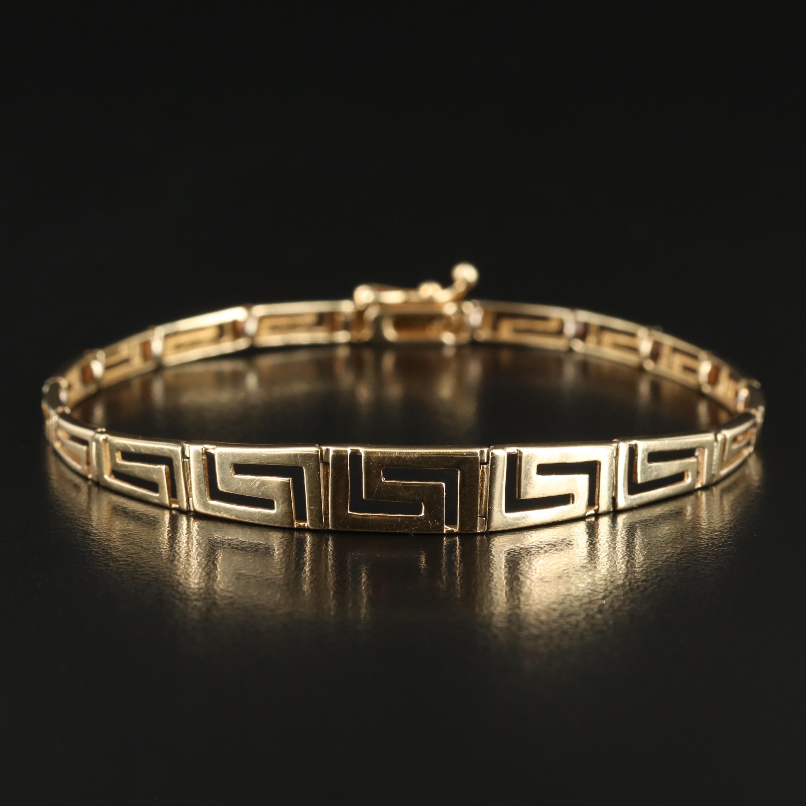 14K Graduated Greek Key Bracelet