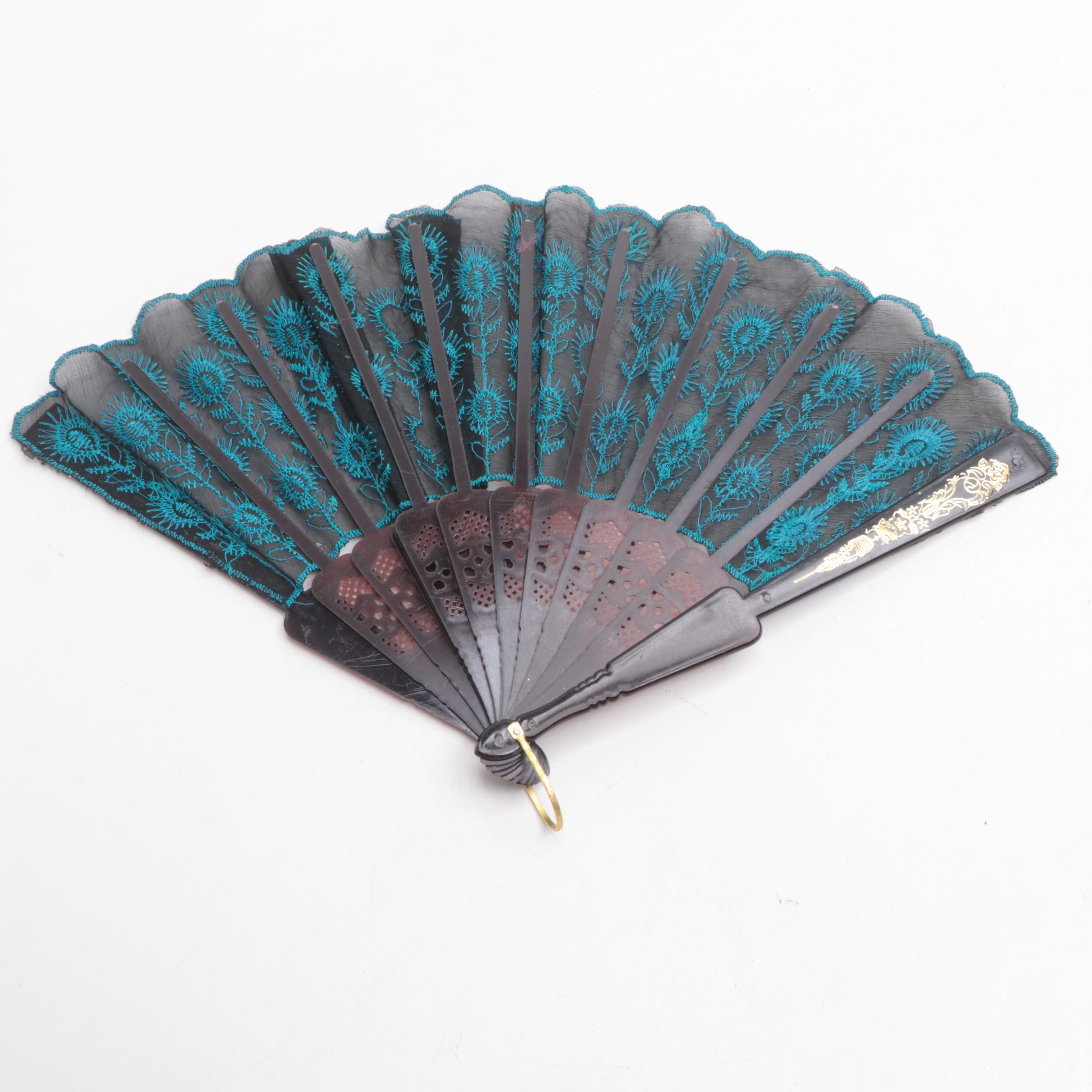 Chinese Painted Plaster Guan Yin with Other Figurine and Accessories