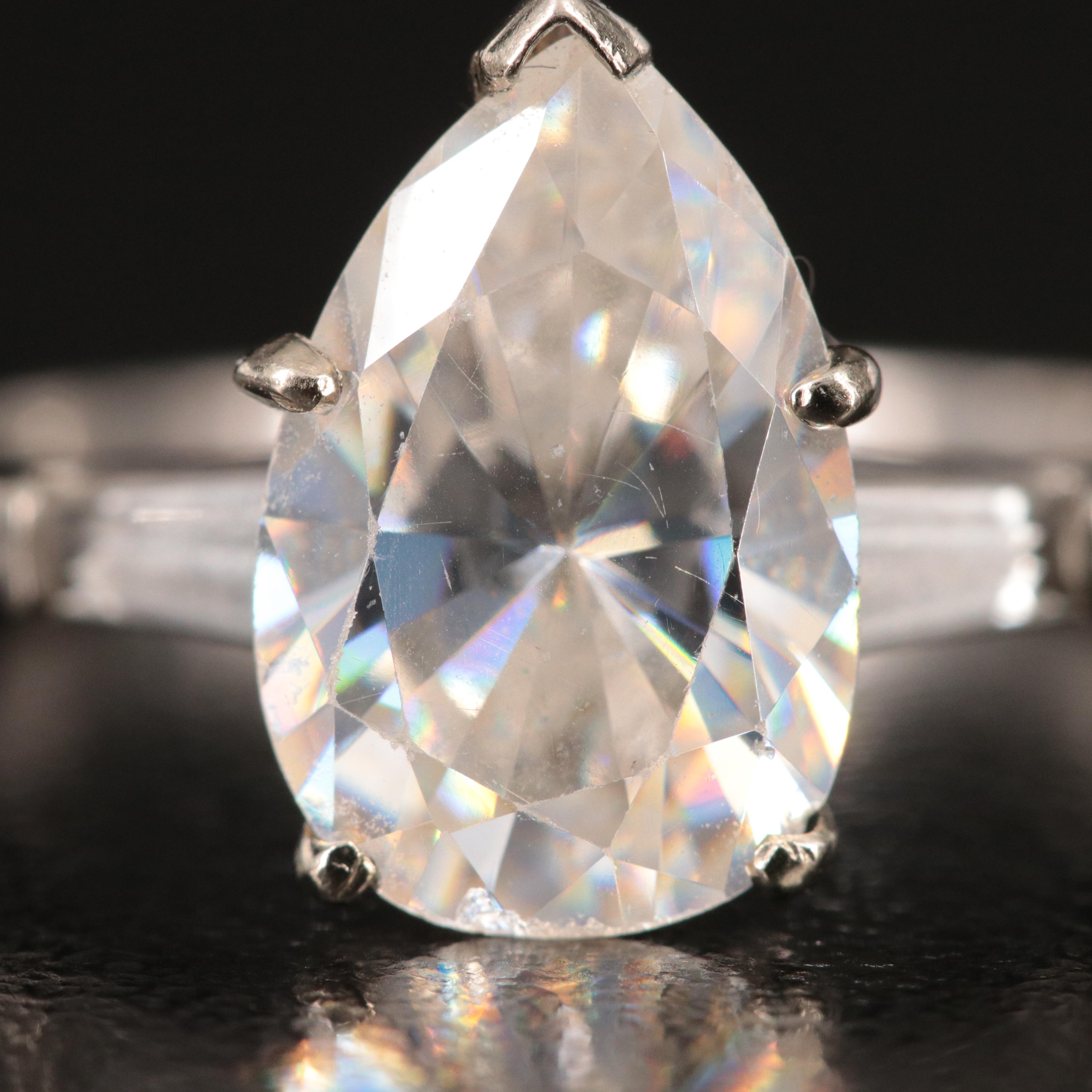 14K Strontium Titanate and White Spinel Ring