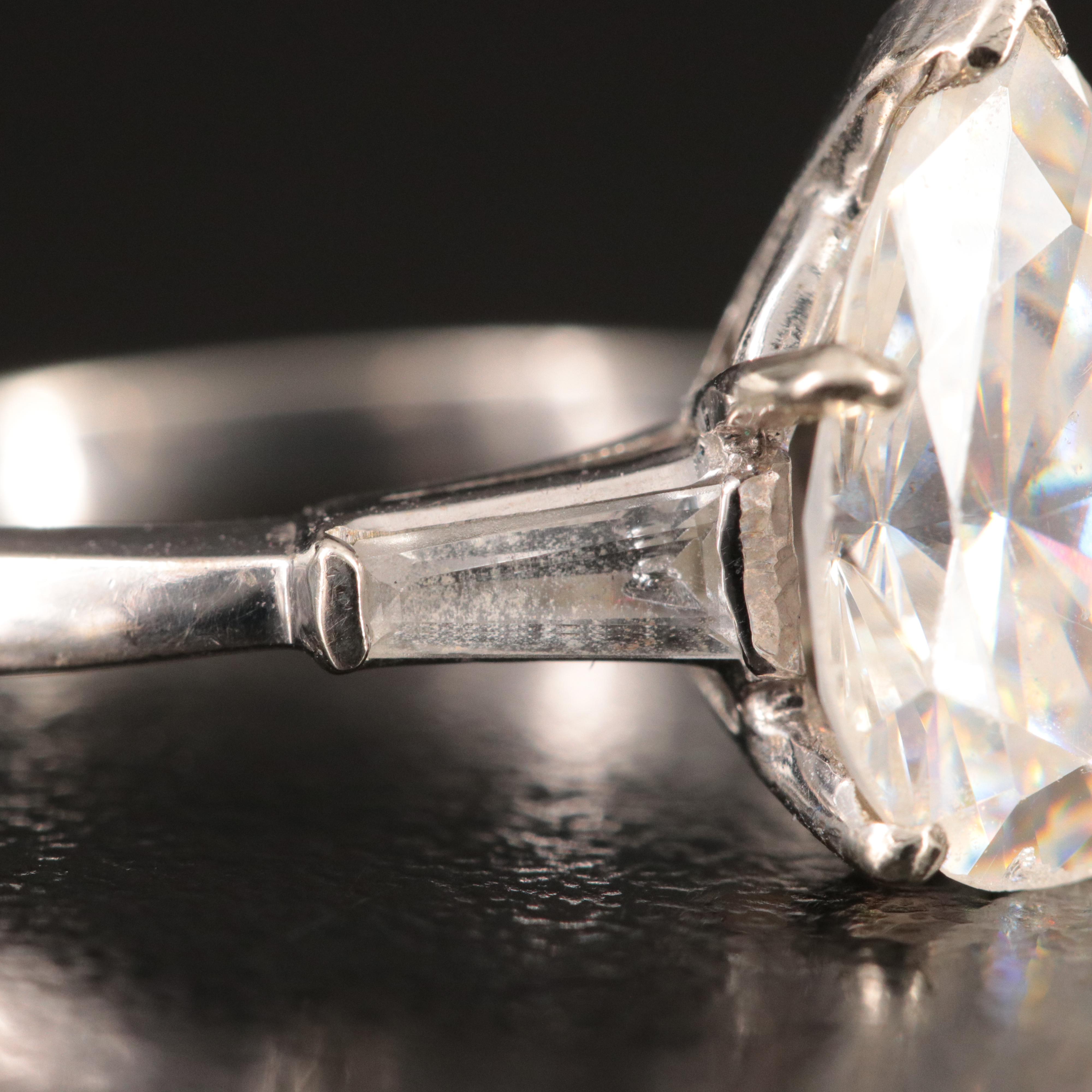 14K Strontium Titanate and White Spinel Ring