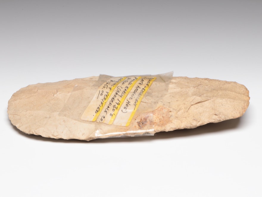 Woodland Period Mill Creek Chert Hoe, 2500 BP Everything But The House