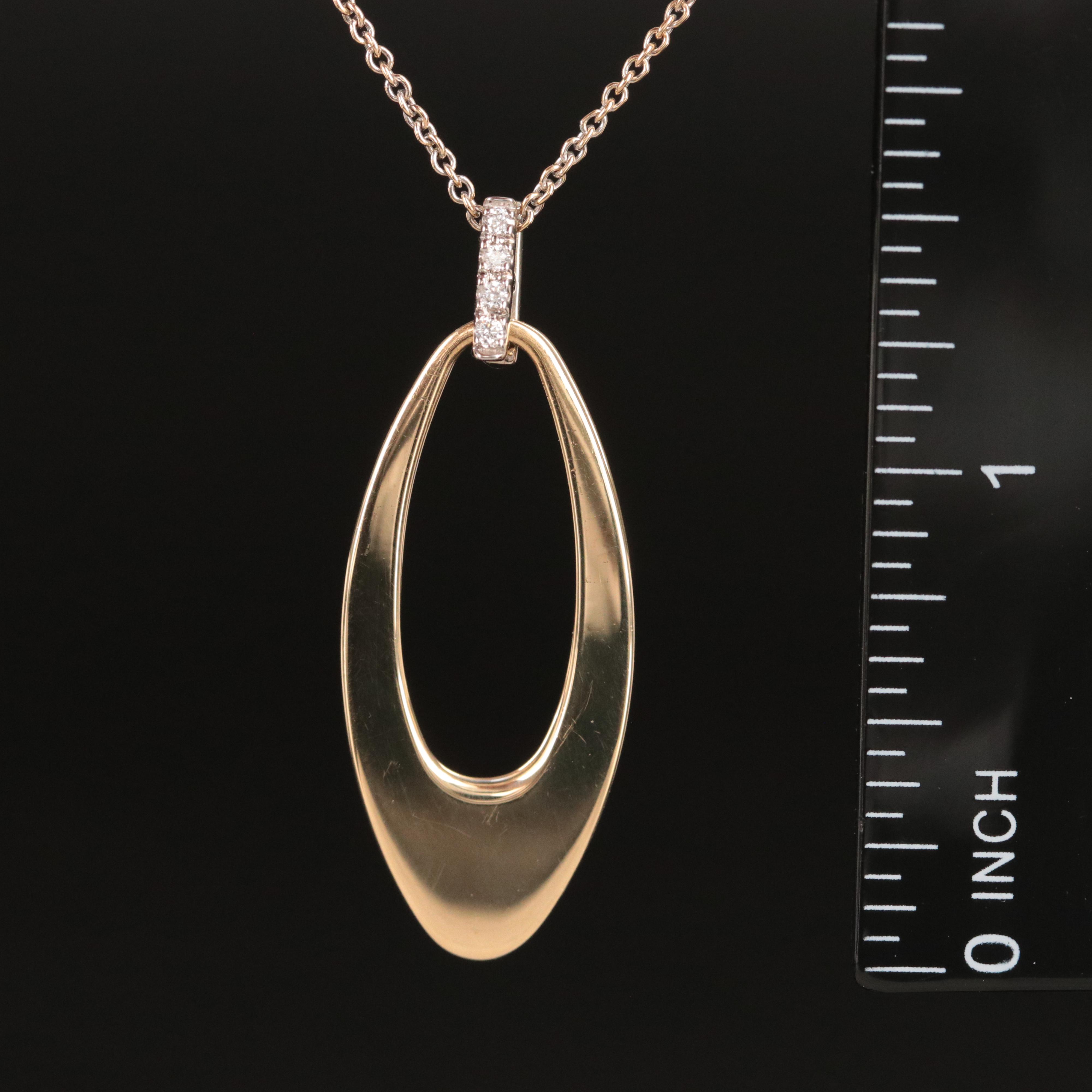 Roberto Coin Chic and Shine 18K Pendant Necklace with a Diamond Bale