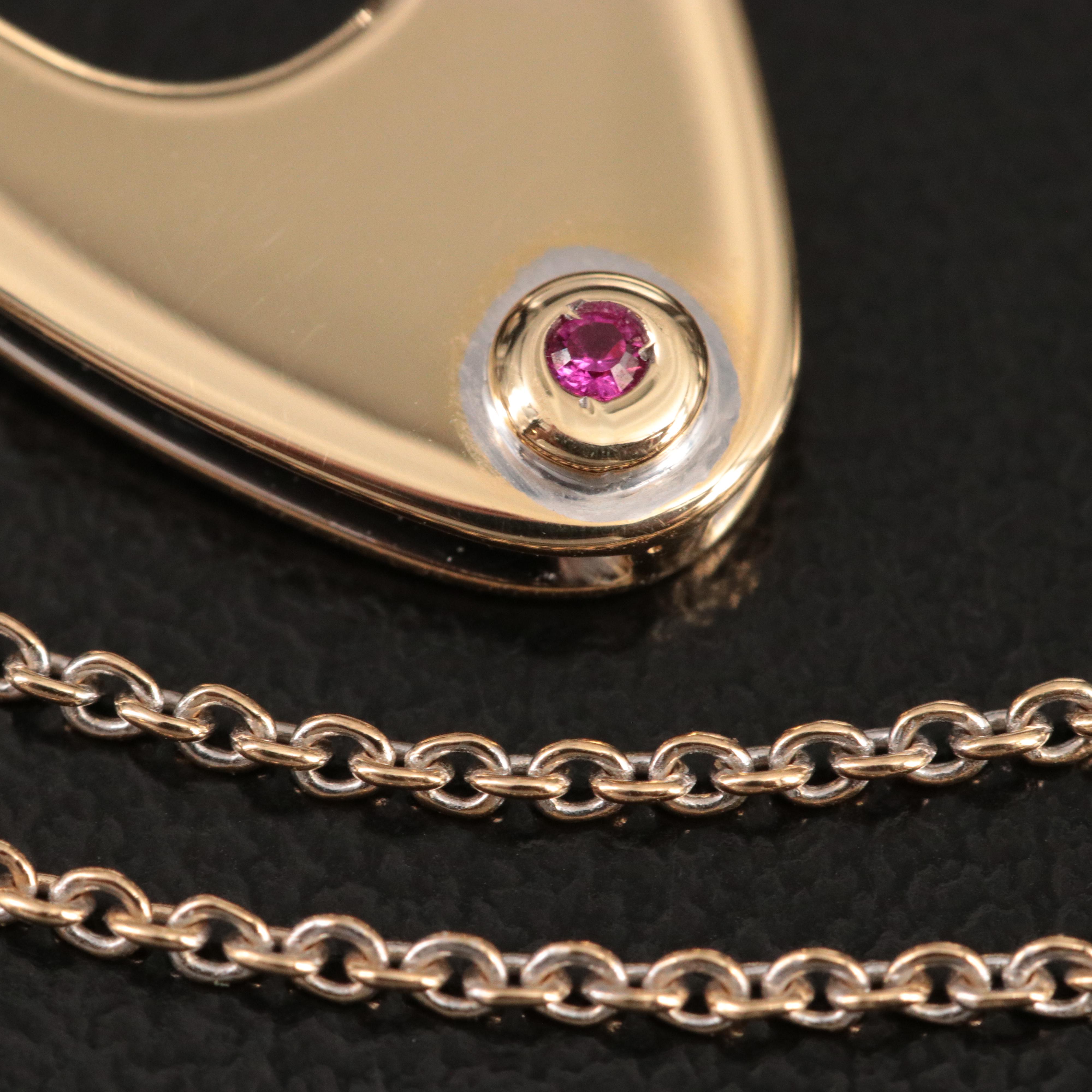 Roberto Coin Chic and Shine 18K Pendant Necklace with a Diamond Bale