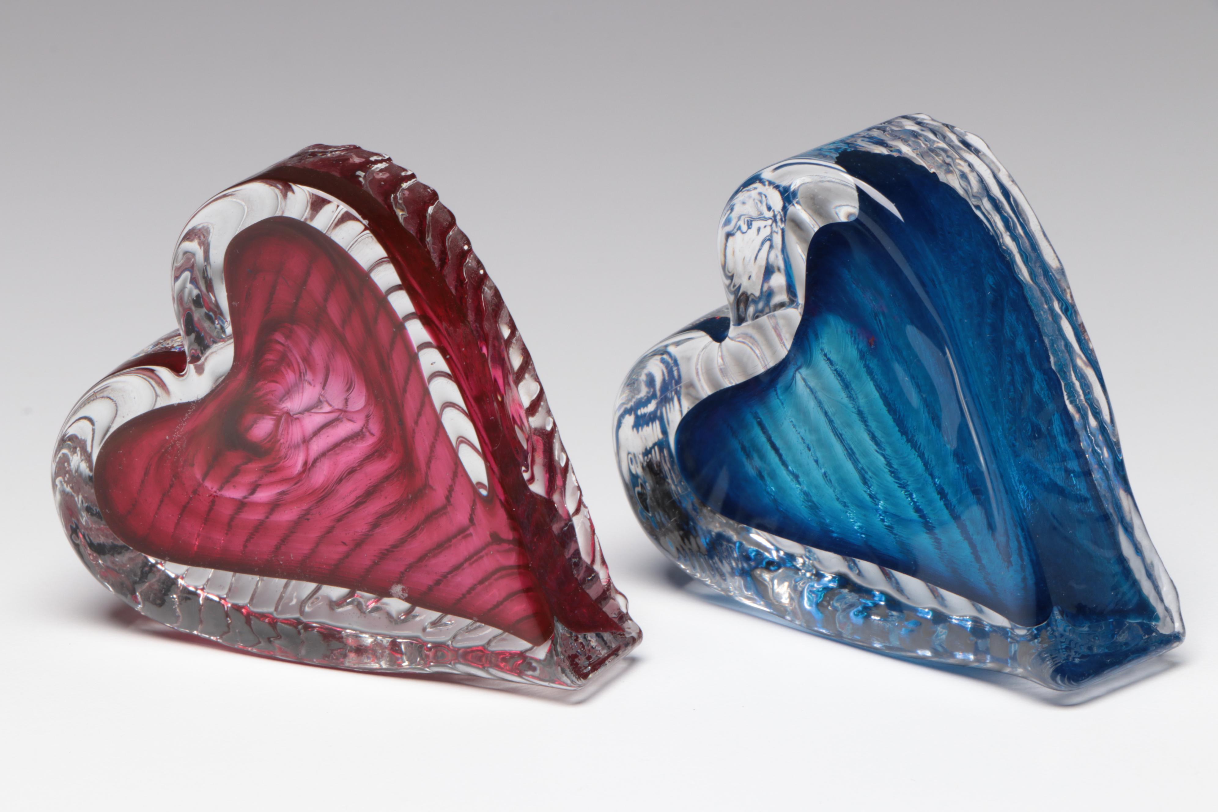Swarovski Crystal "Scallop Clam Shell" with Art Glass Heart Paperweights