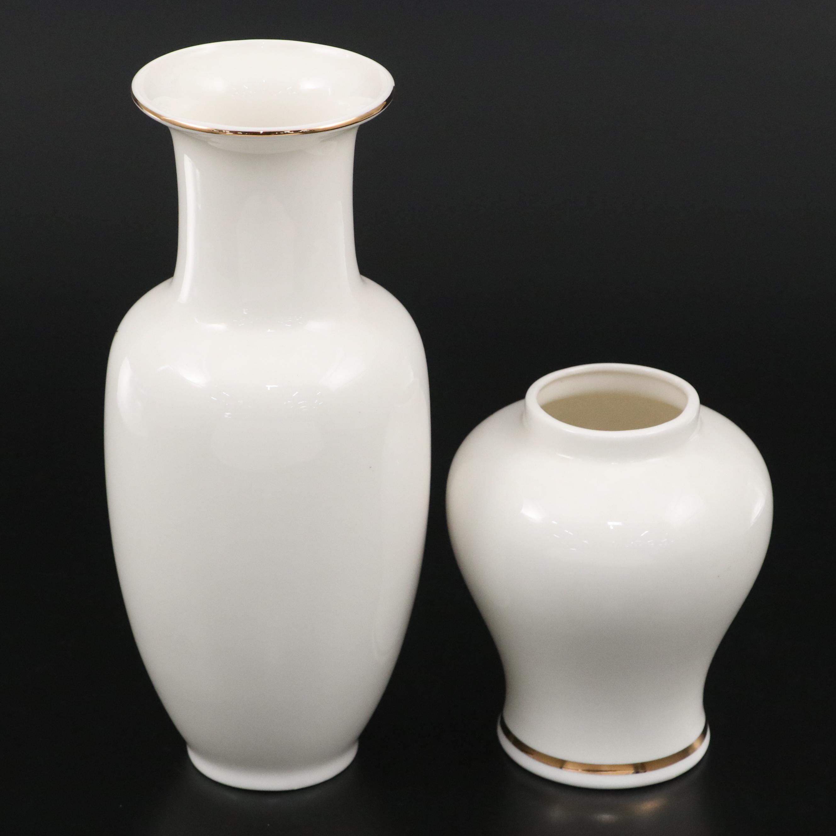 Lenox Pierced Porcelain Table Lamp with Japanese Porcelain Iris Gilt Rim Vases