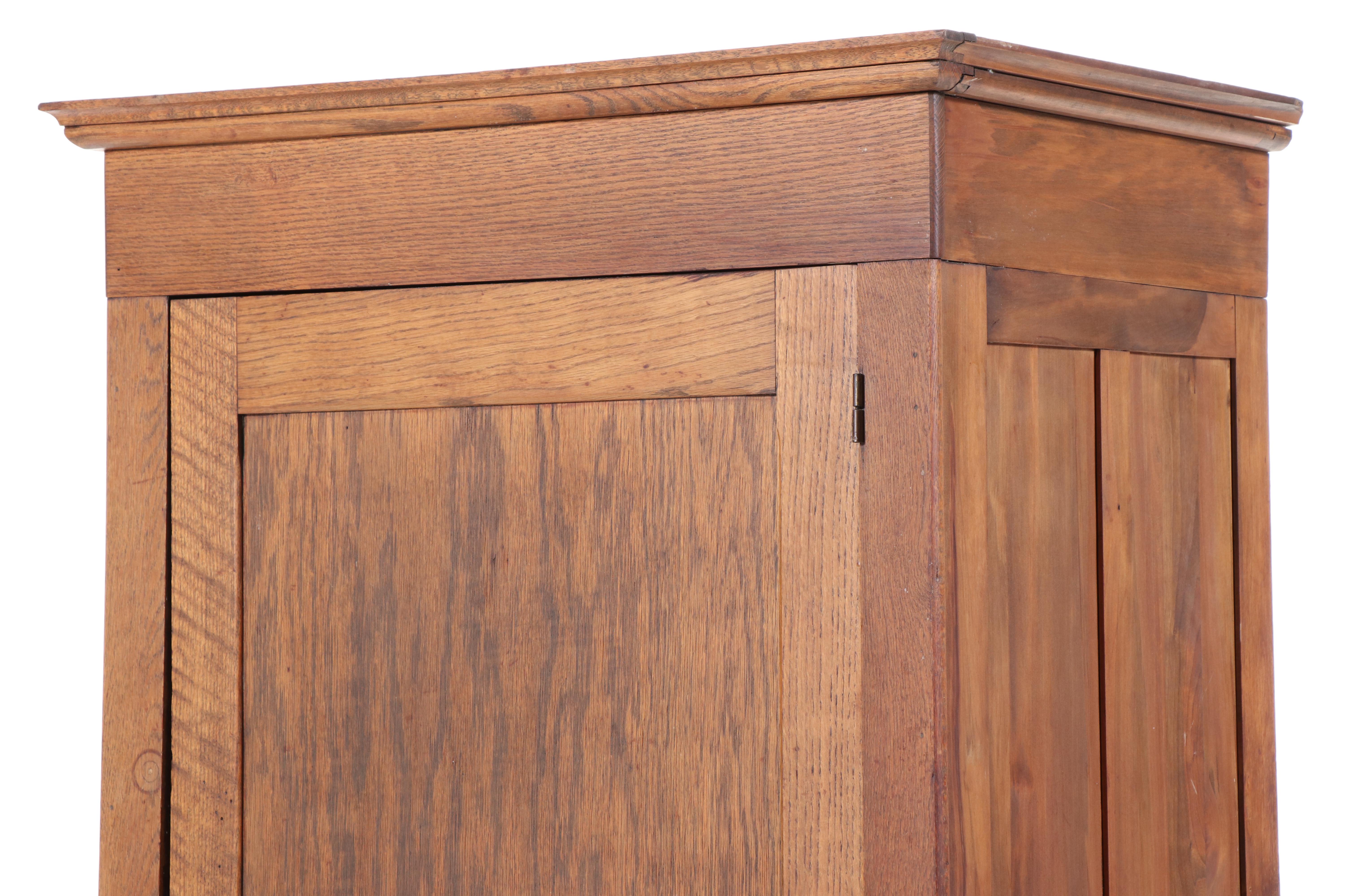 American Quartersawn Oak and Poplar Wardrobe, Early 20th Century