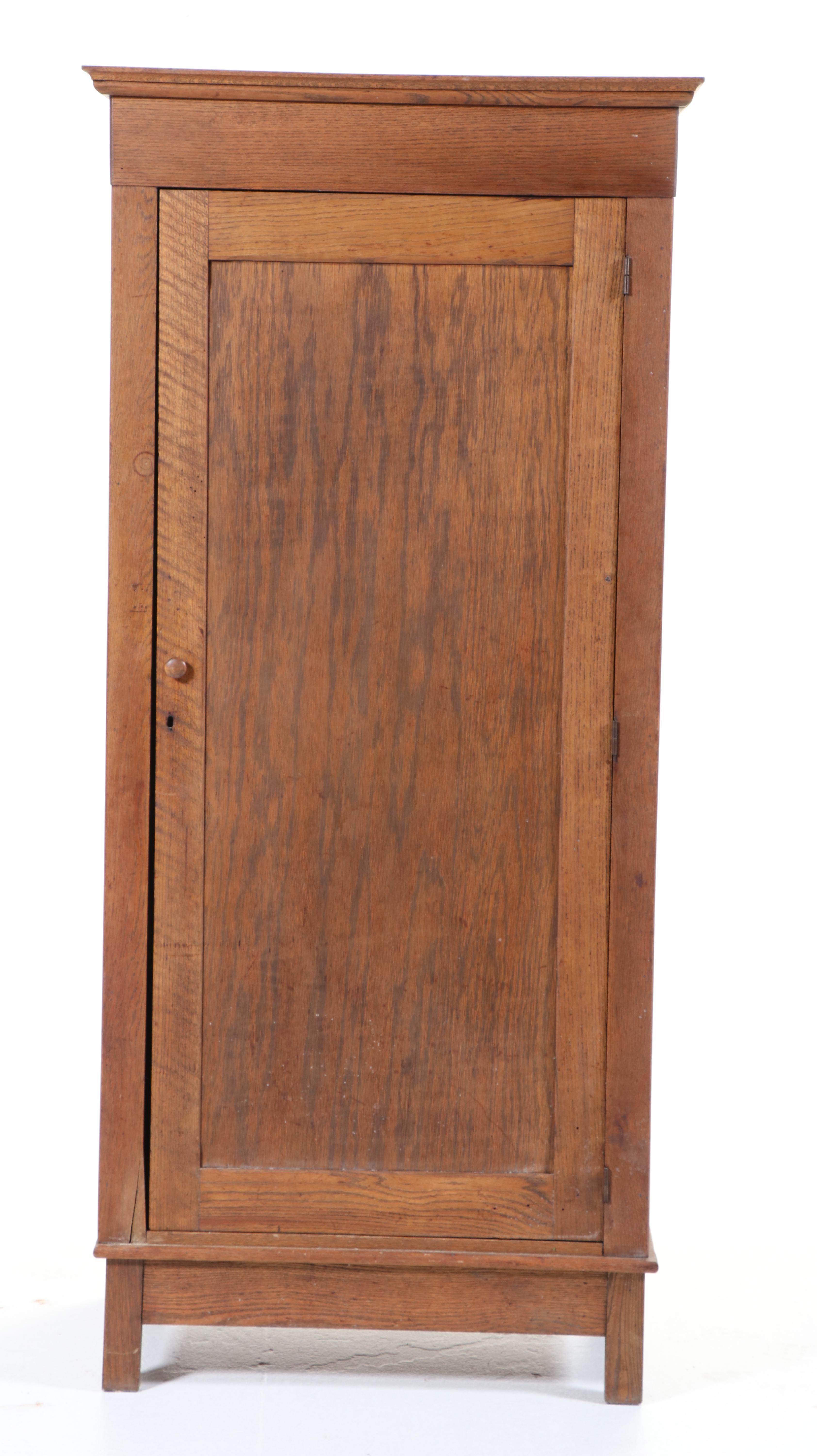 American Quartersawn Oak and Poplar Wardrobe, Early 20th Century