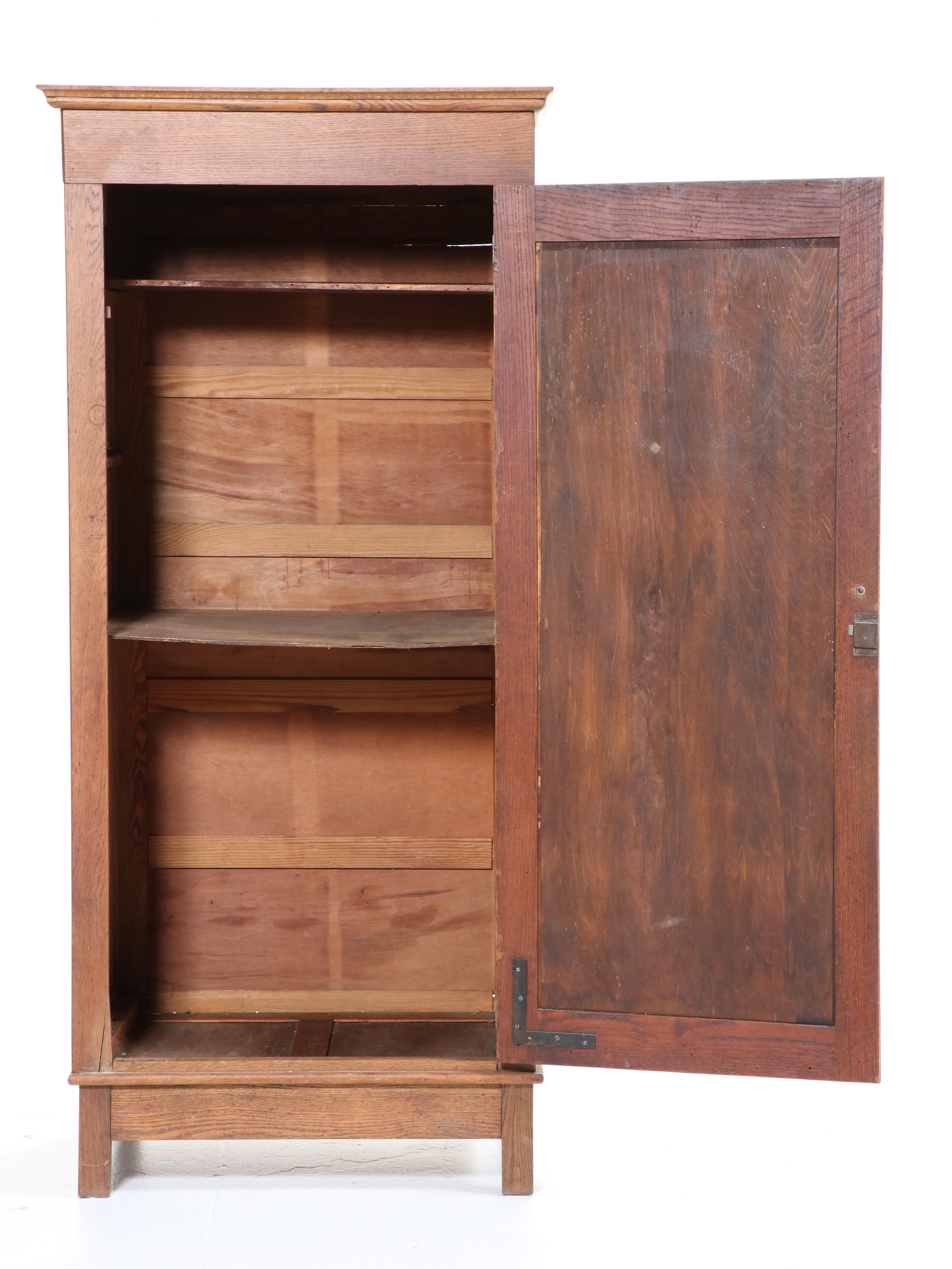American Quartersawn Oak and Poplar Wardrobe, Early 20th Century