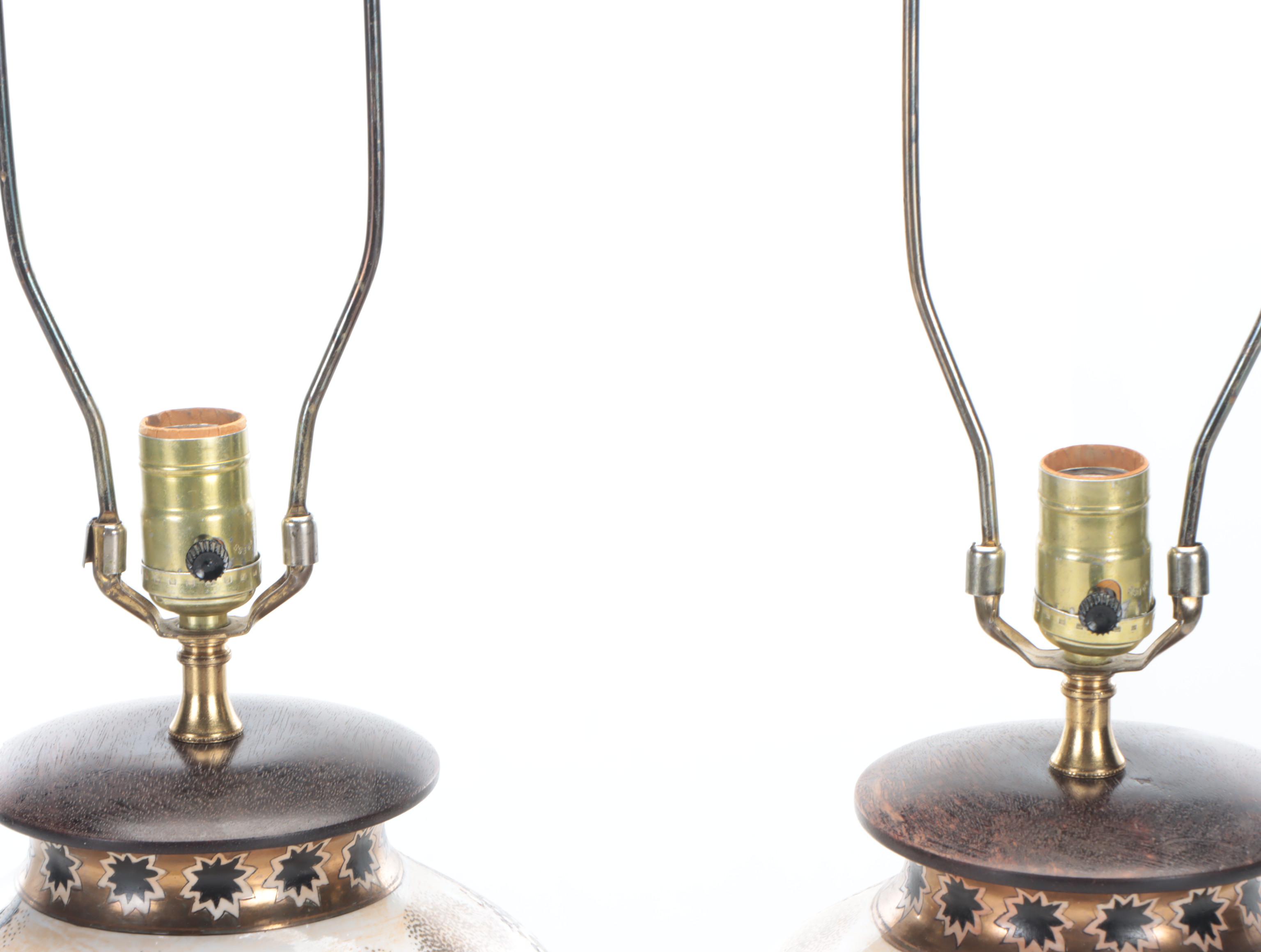 Chinese Hand-Painted Mandarin Duck and Chrysanthemums Porcelain Table Lamps