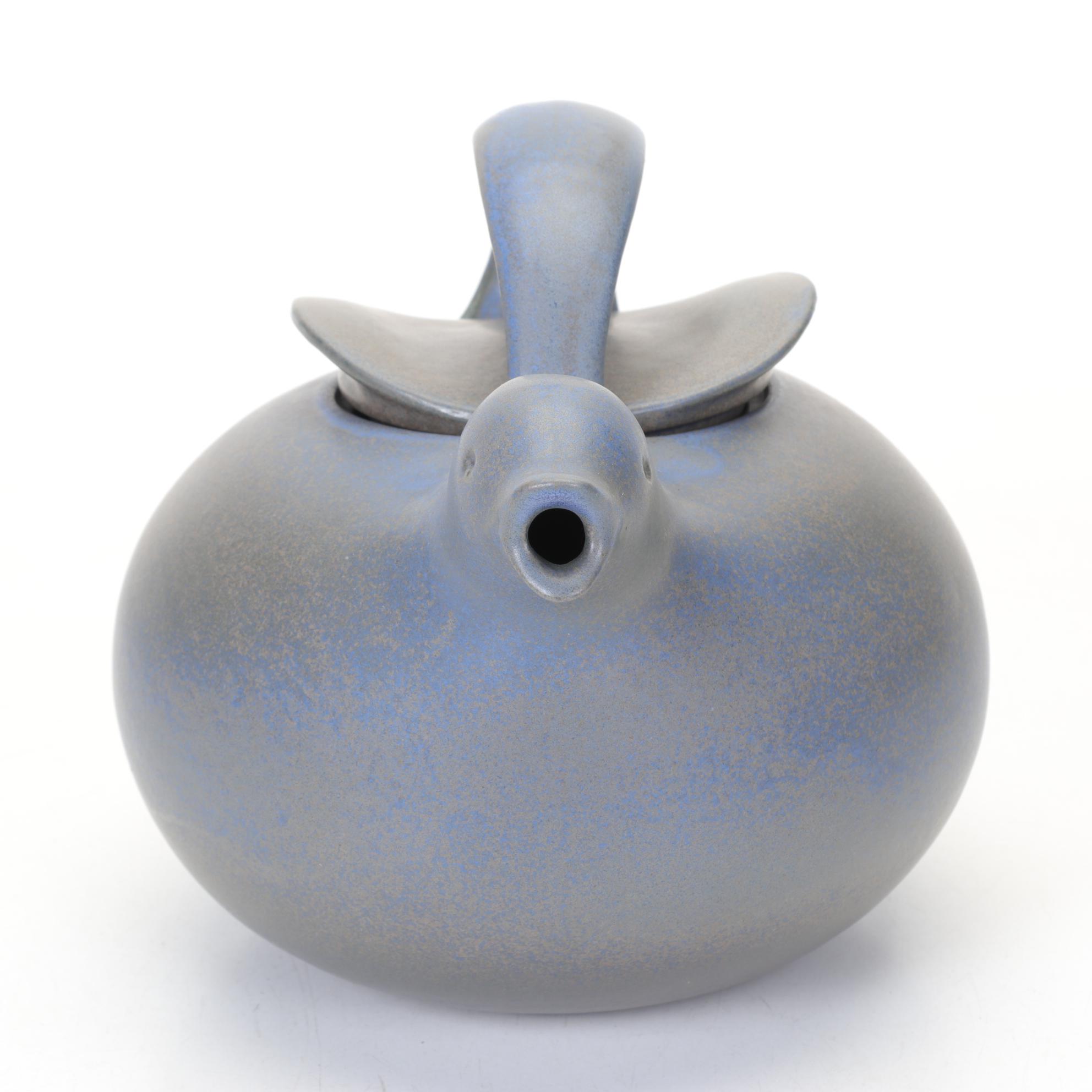 Eva Zeisel for Monmouth Pottery Bird-Form Stoneware Teapot, 1950s