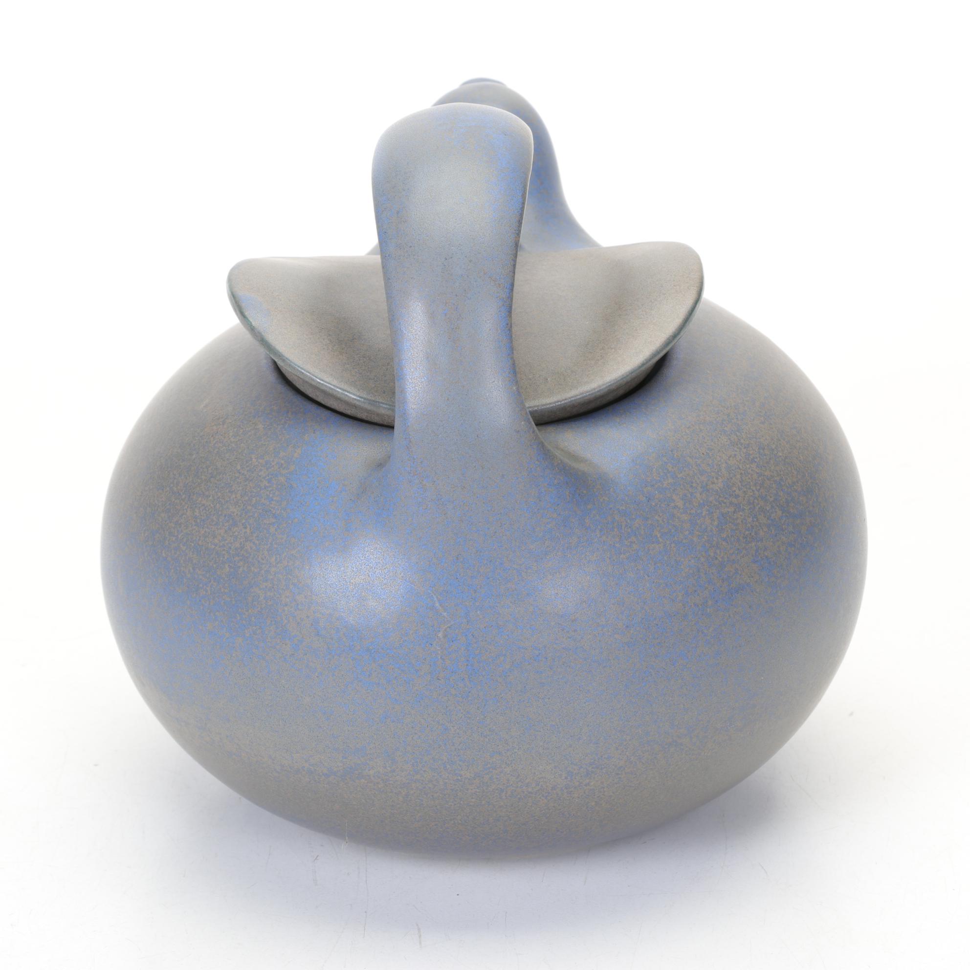 Eva Zeisel for Monmouth Pottery Bird-Form Stoneware Teapot, 1950s