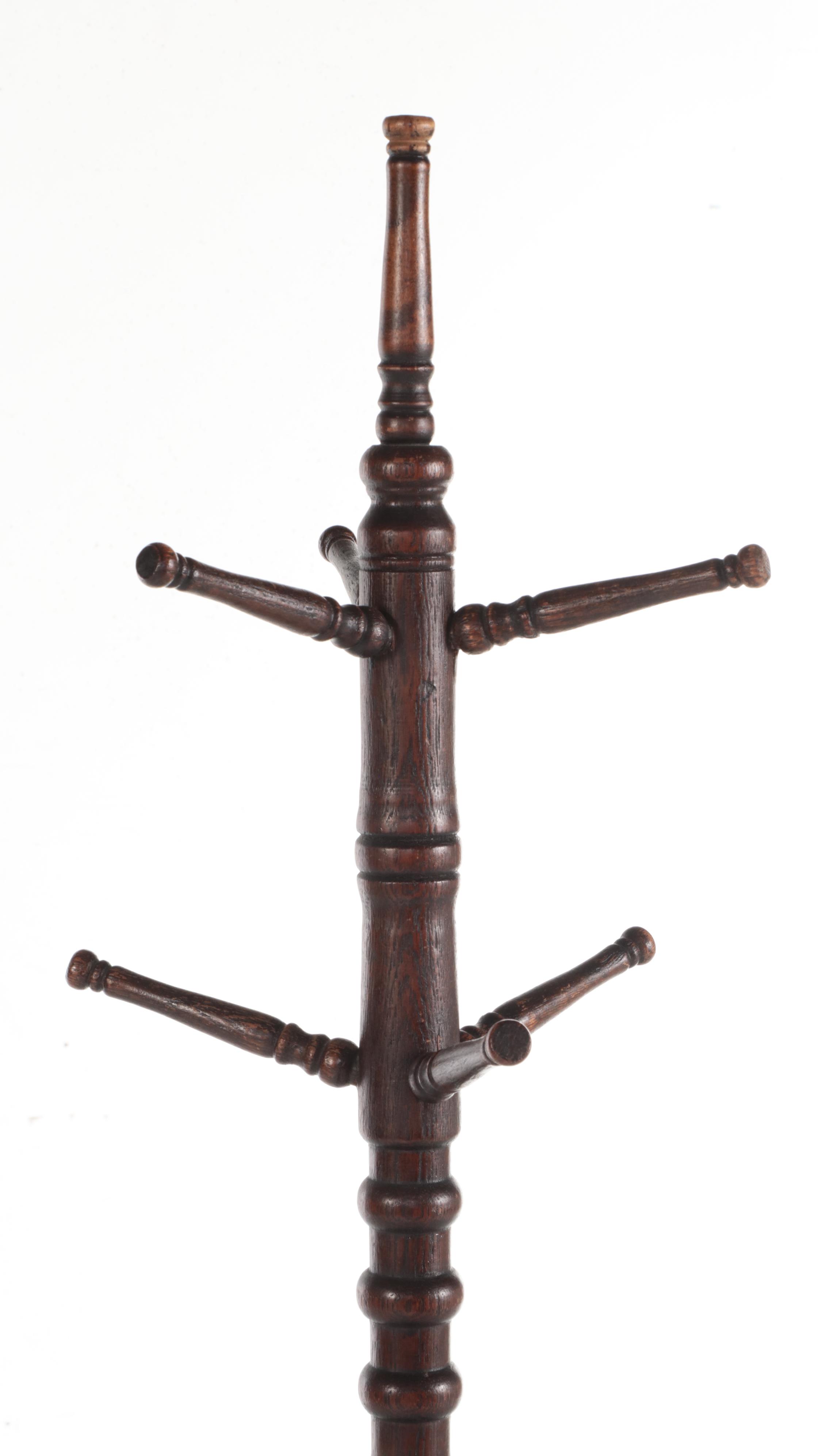 Late Victorian Oak Coat Tree, Early 20th Century