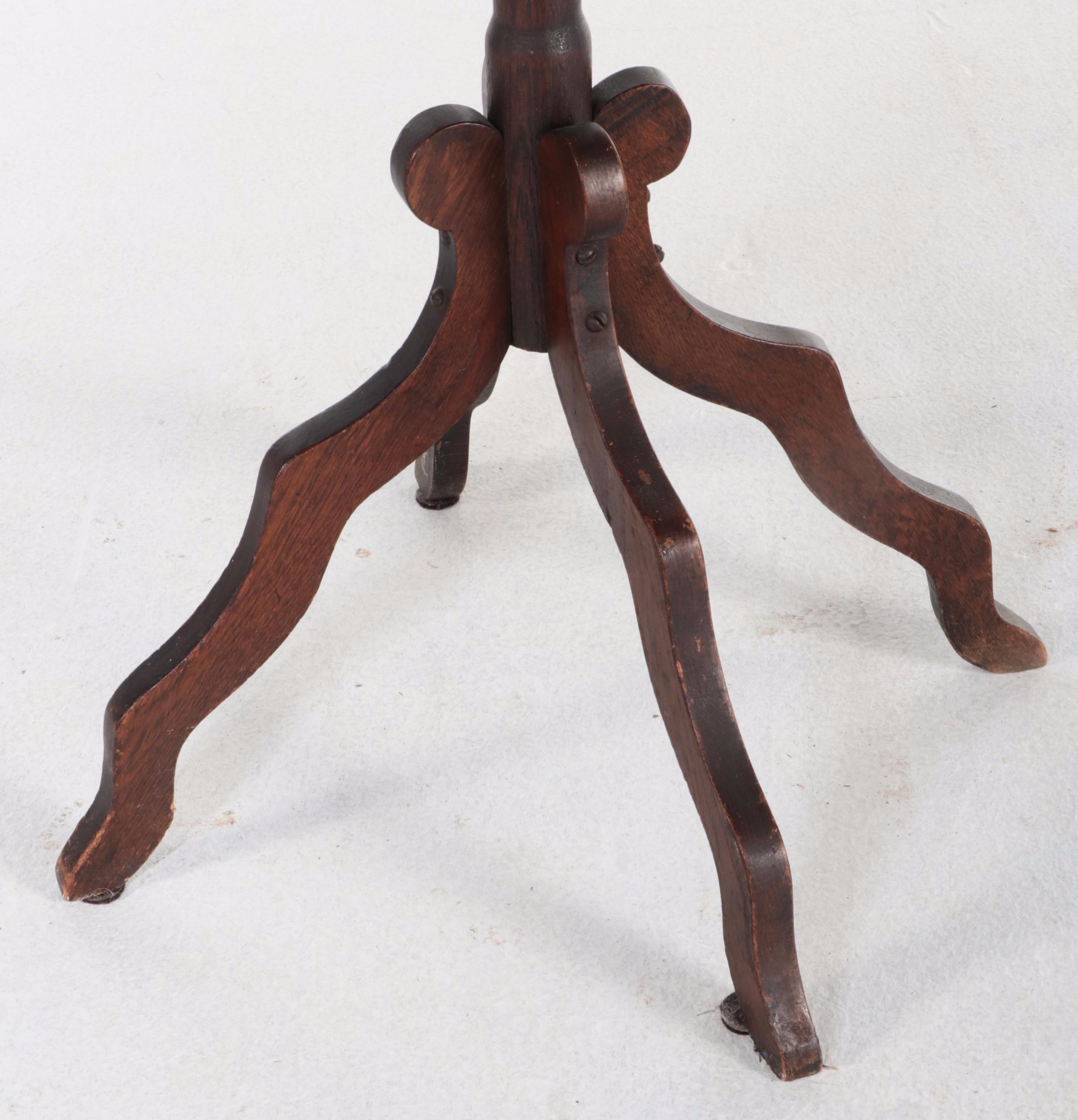 Late Victorian Oak Coat Tree, Early 20th Century